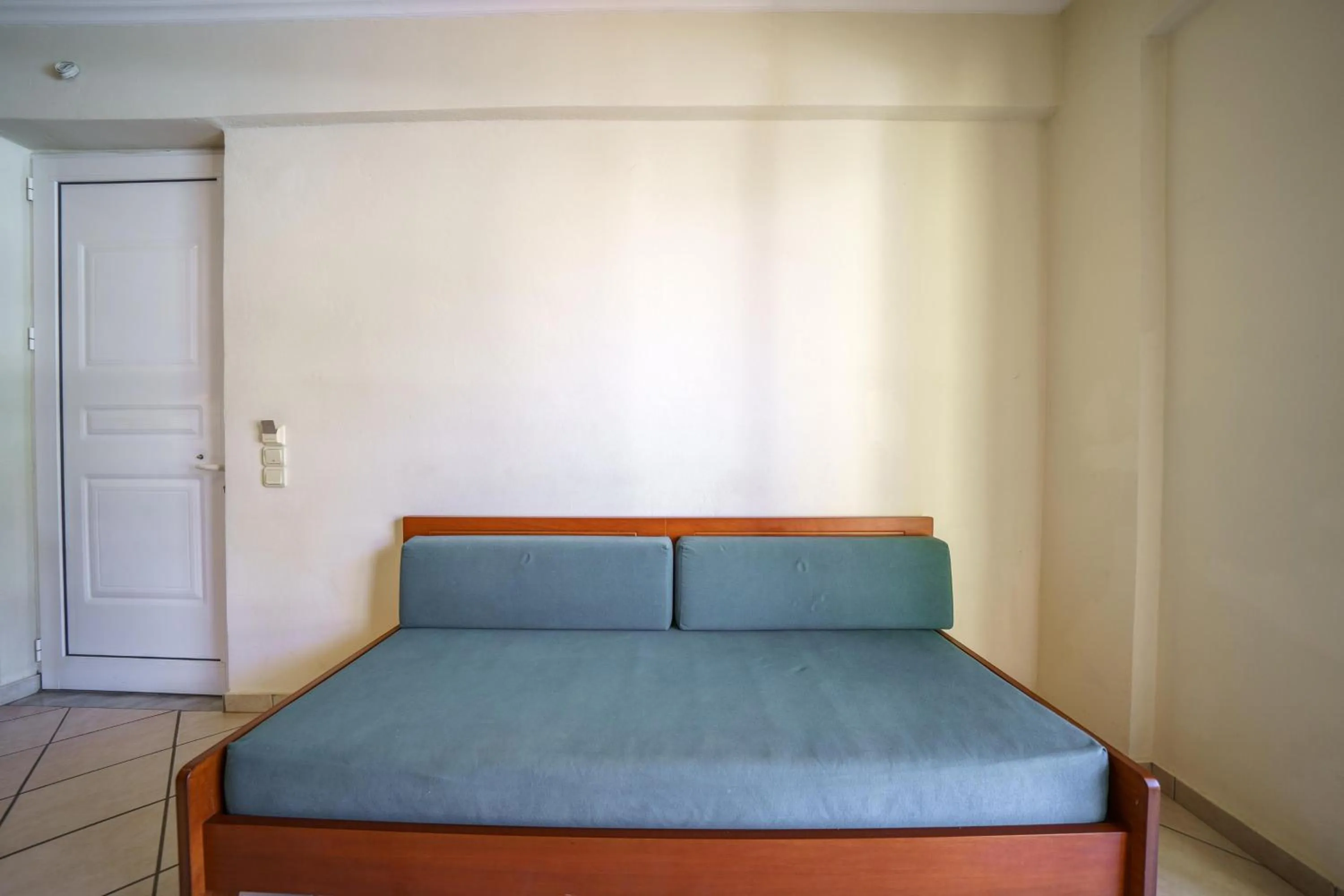 Porto Kalamaki Hotel