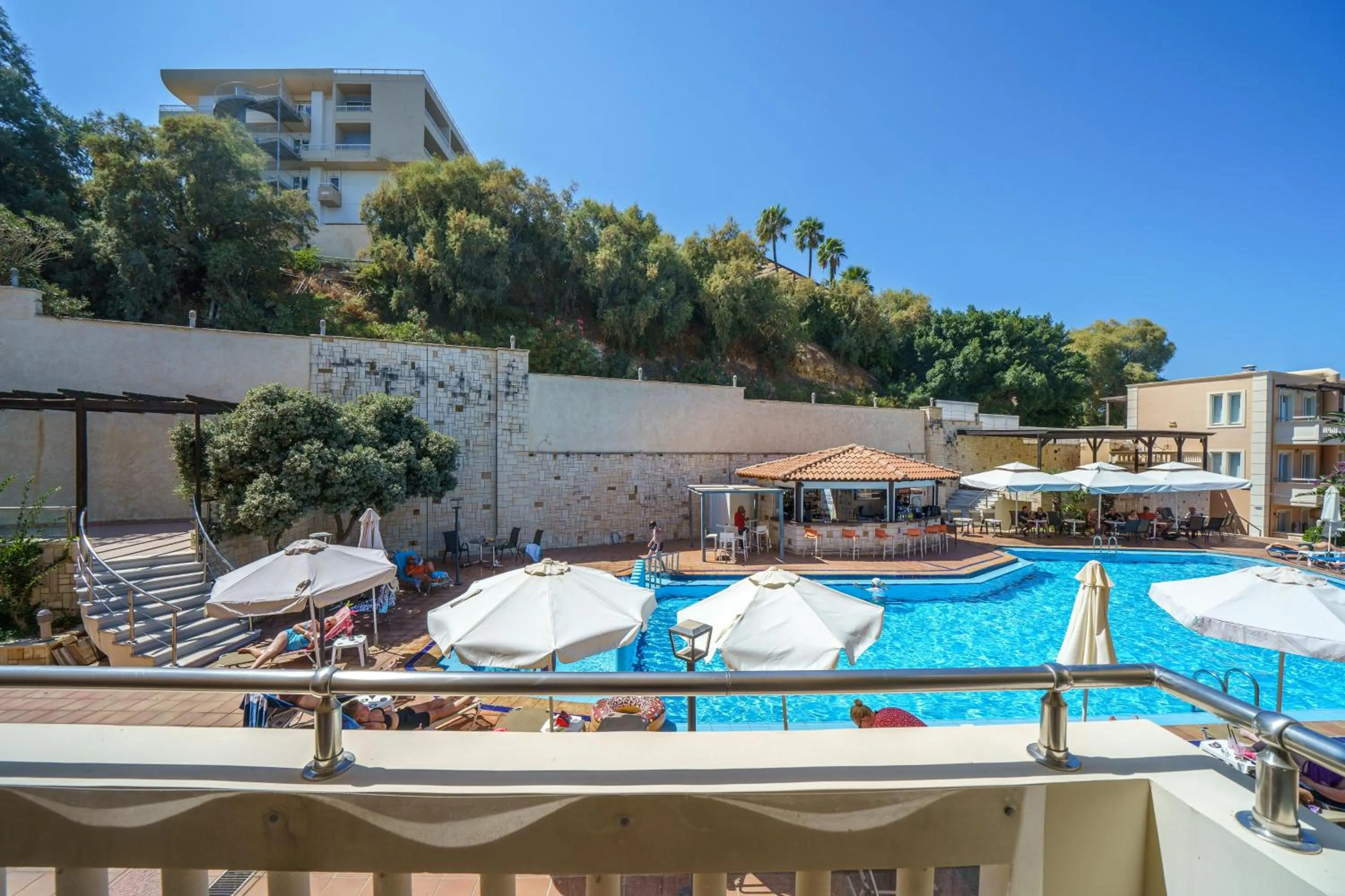 Porto Kalamaki Hotel