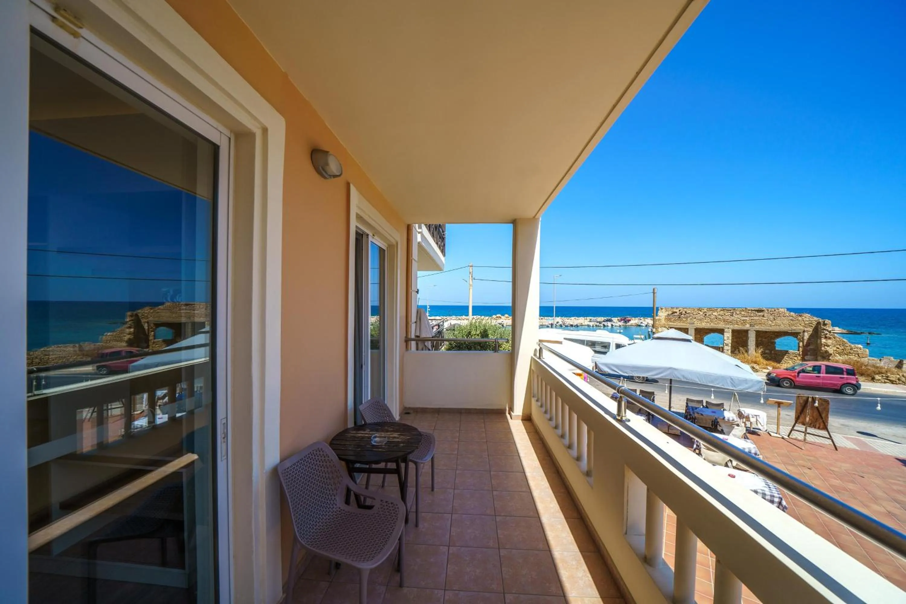 Porto Kalamaki Hotel