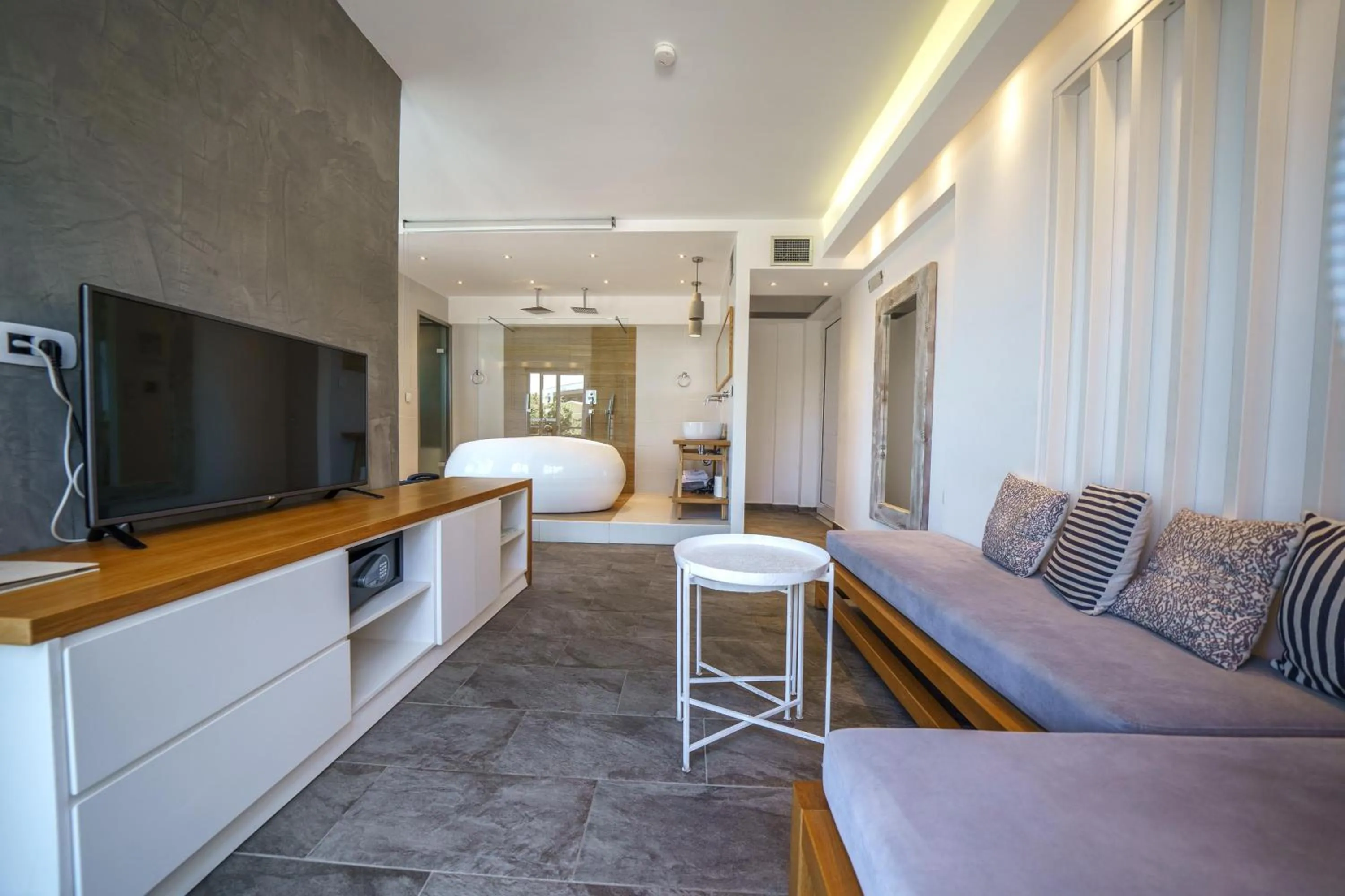 Porto Kalamaki Hotel