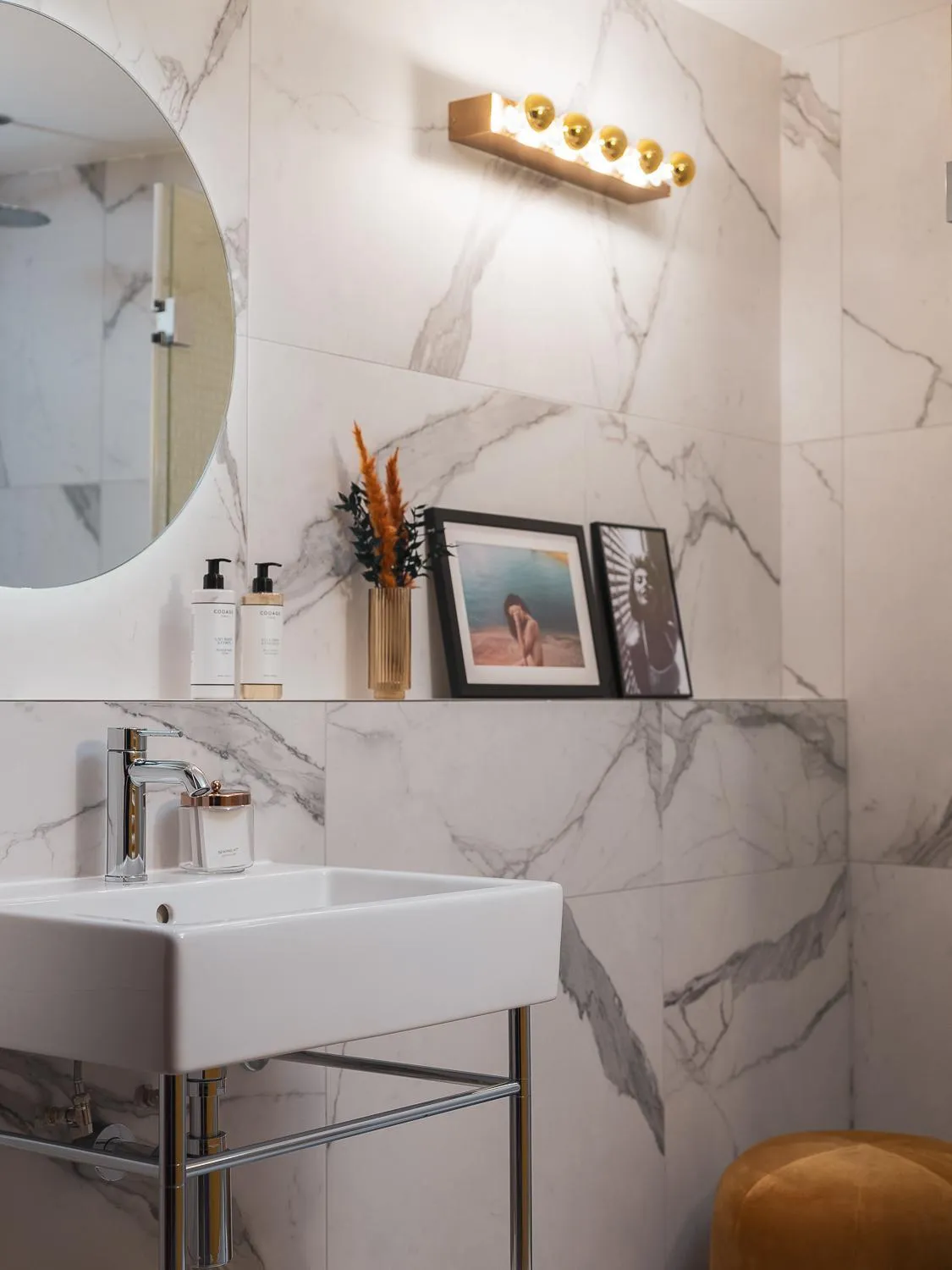 Bathroom in Seven Hotel Paris