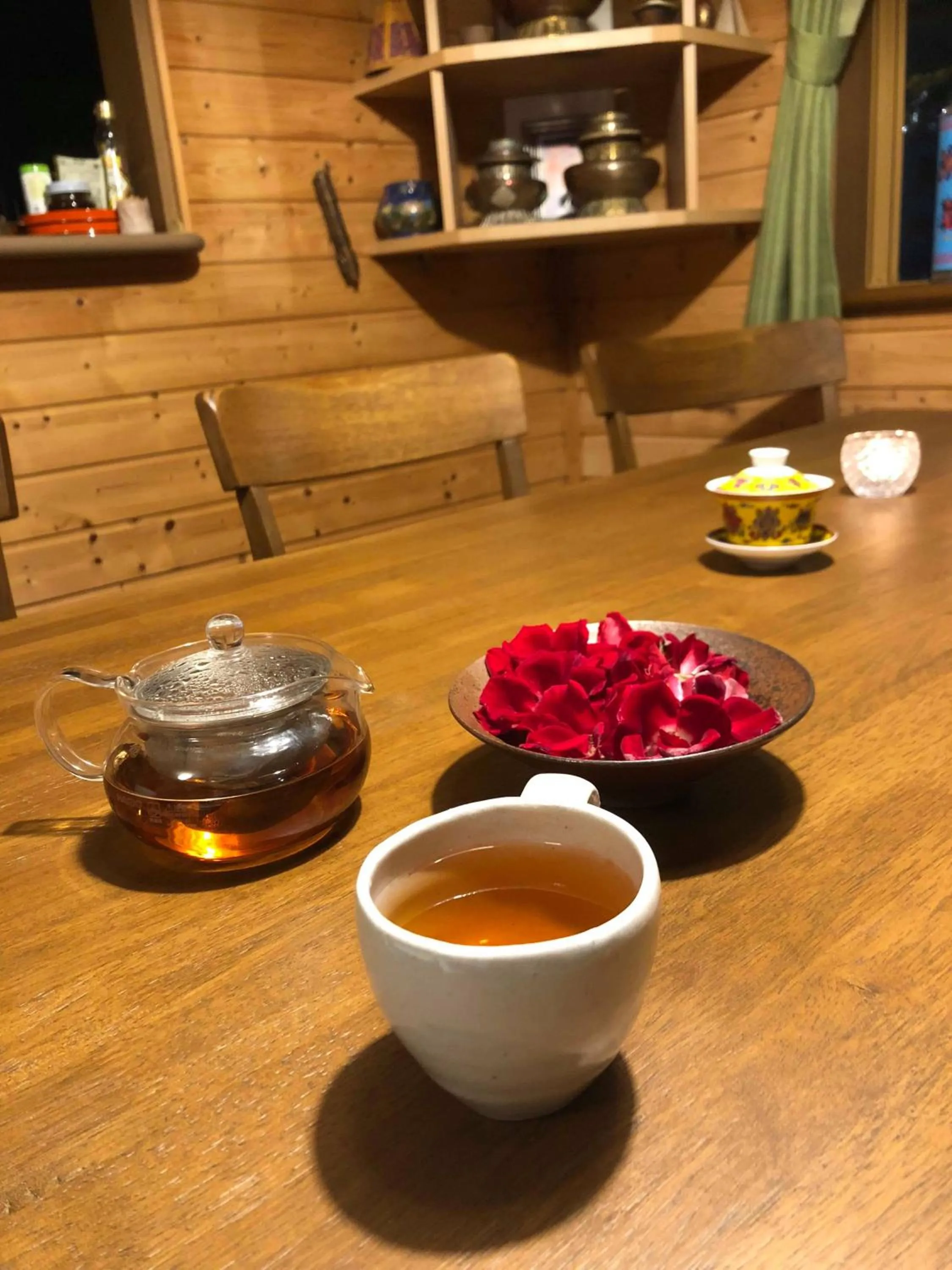 Communal lounge/ TV room in Azumino Backpackers 山の風