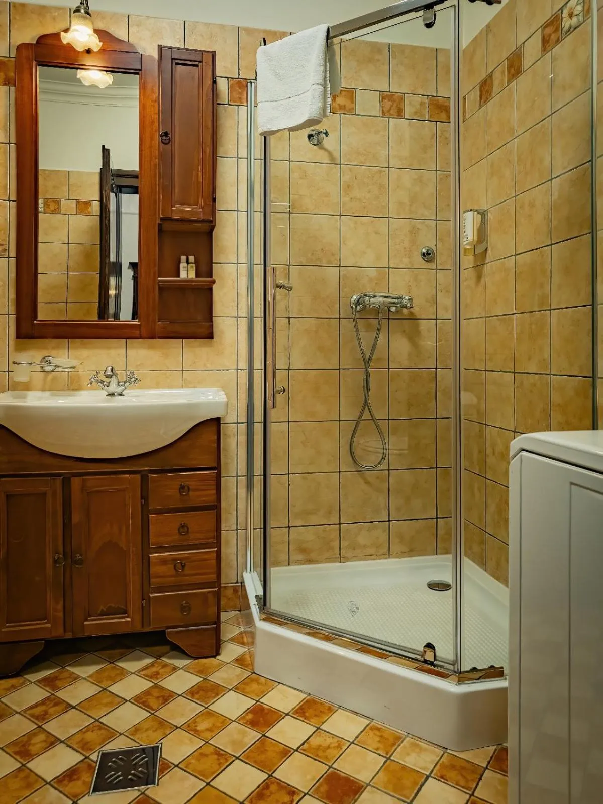 Bathroom in Aparthotel Iosefin Residence