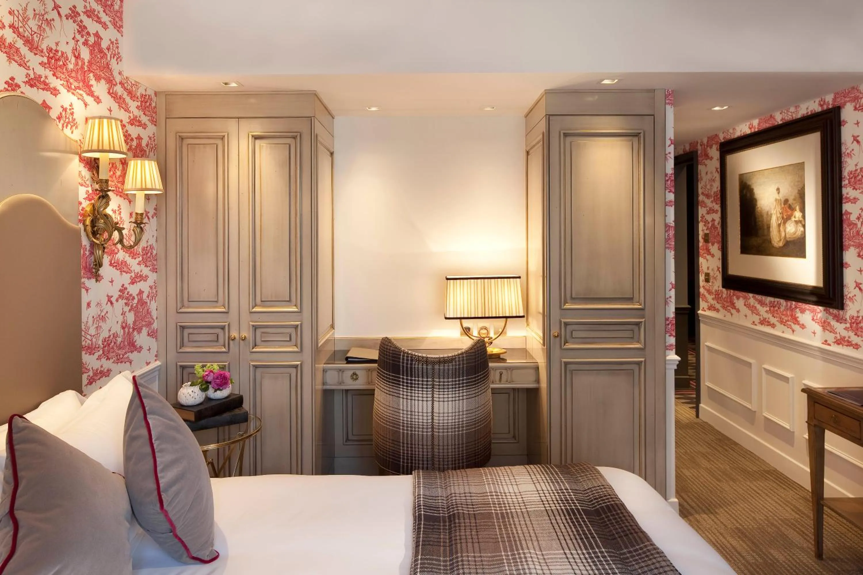 Photo of the whole room, Bed in La Maison Favart