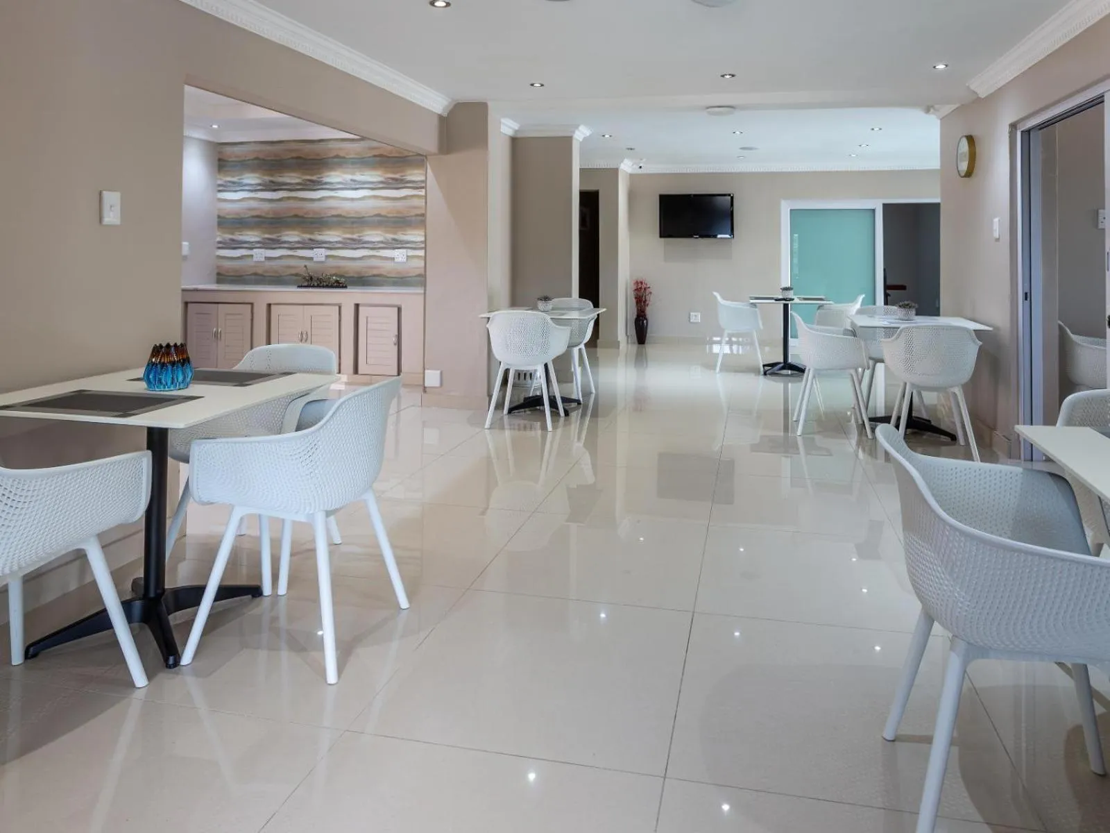 Dining area in Global Village Guest House