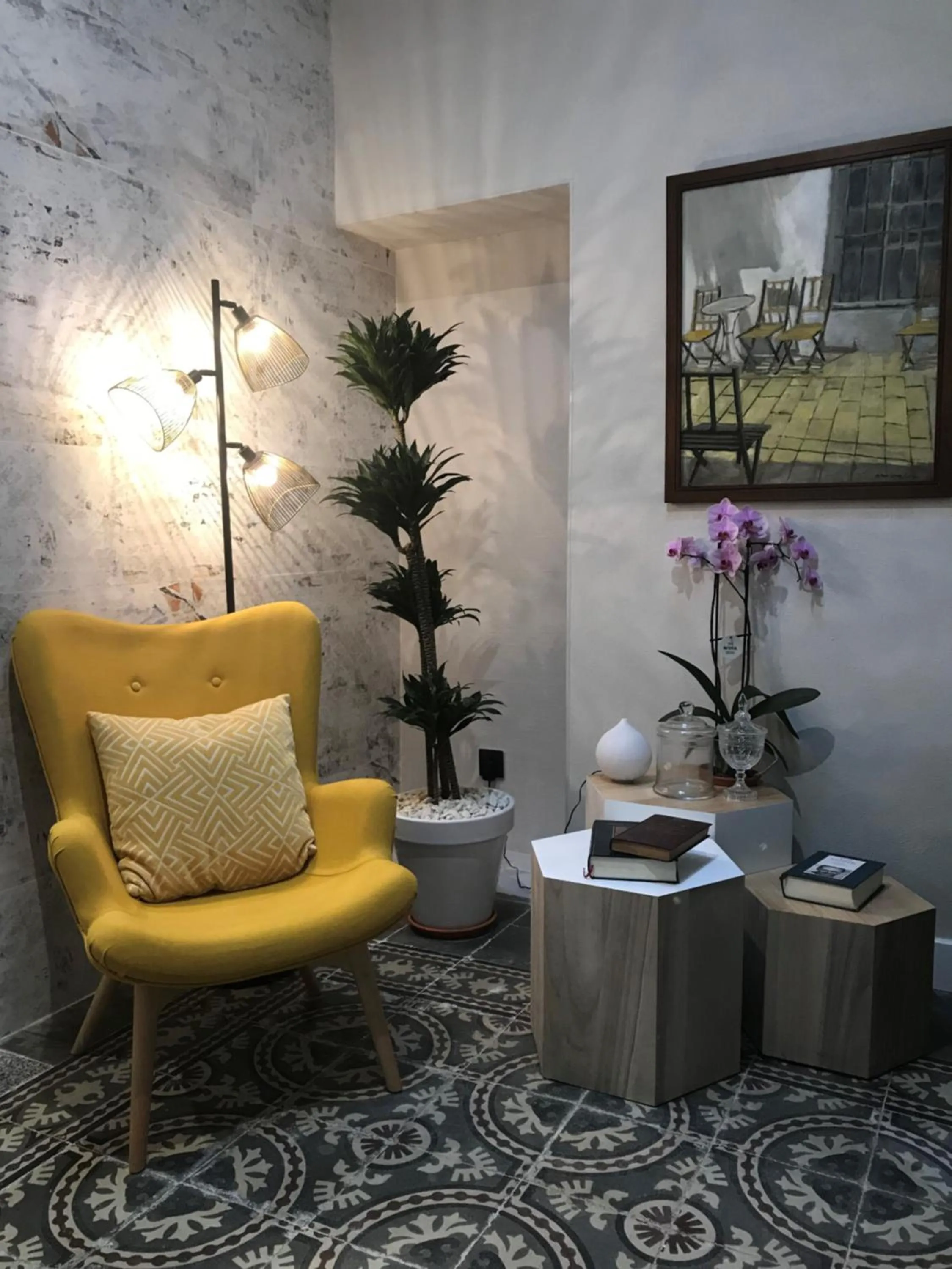 Property building in Hostal Boutique La Española