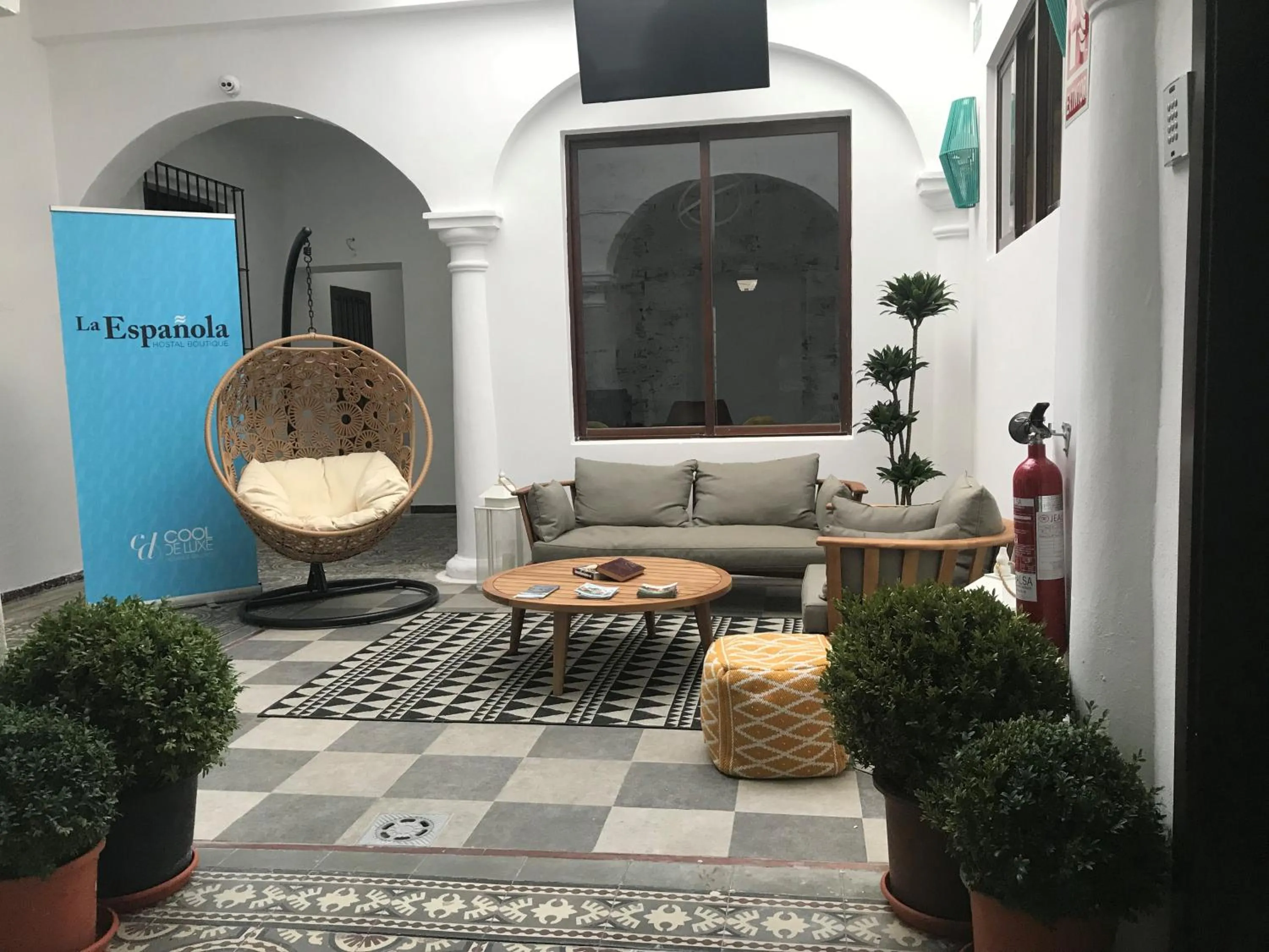 Property building in Hostal Boutique La Española