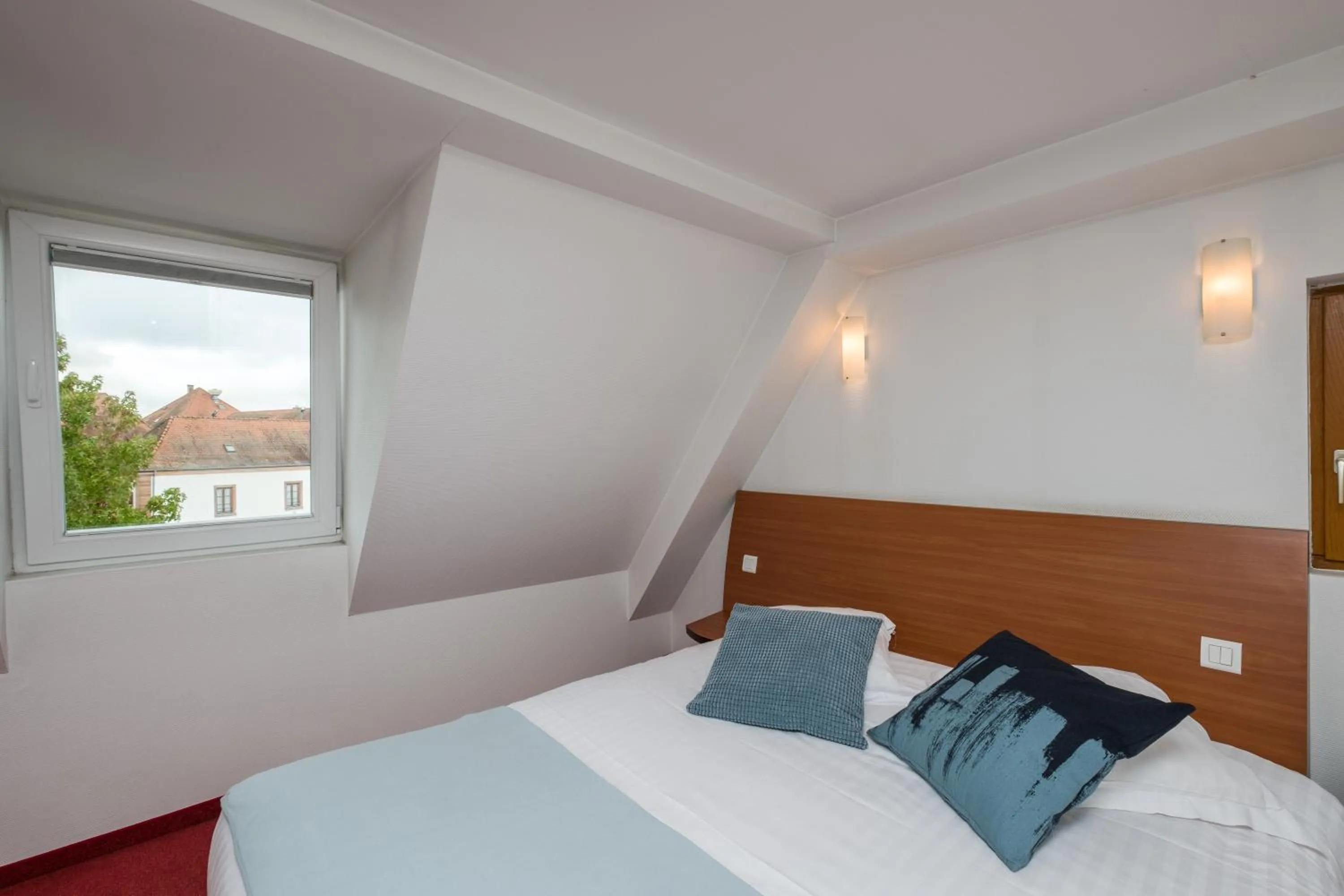 Bedroom, Bed in Hôtel Restaurant Notre Dame