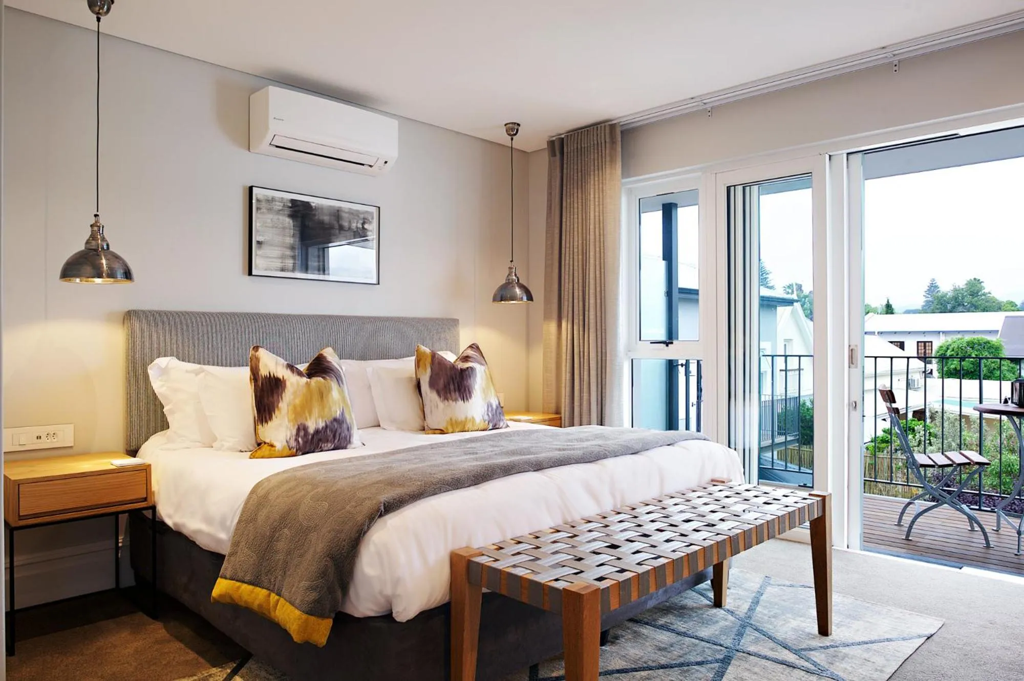 Inner courtyard view, Bed in Bonne Esperance Boutique Guest House