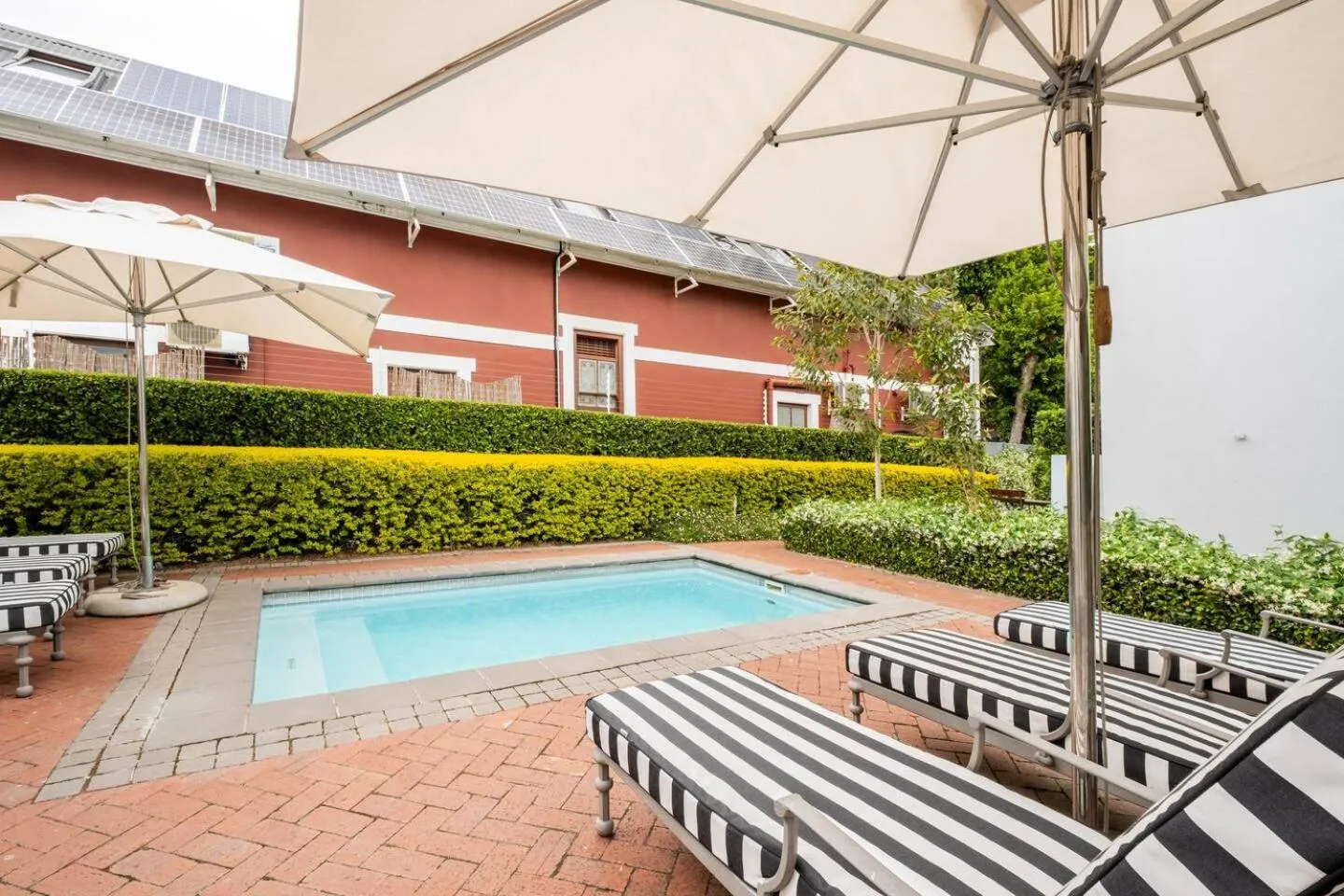 Swimming pool in Bonne Esperance Boutique Guest House