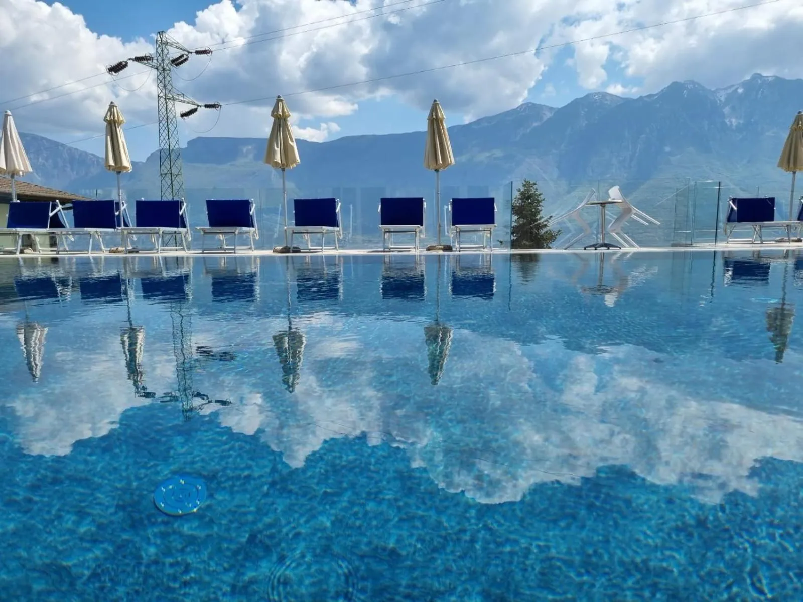 Swimming pool in Village Hotel Lucia