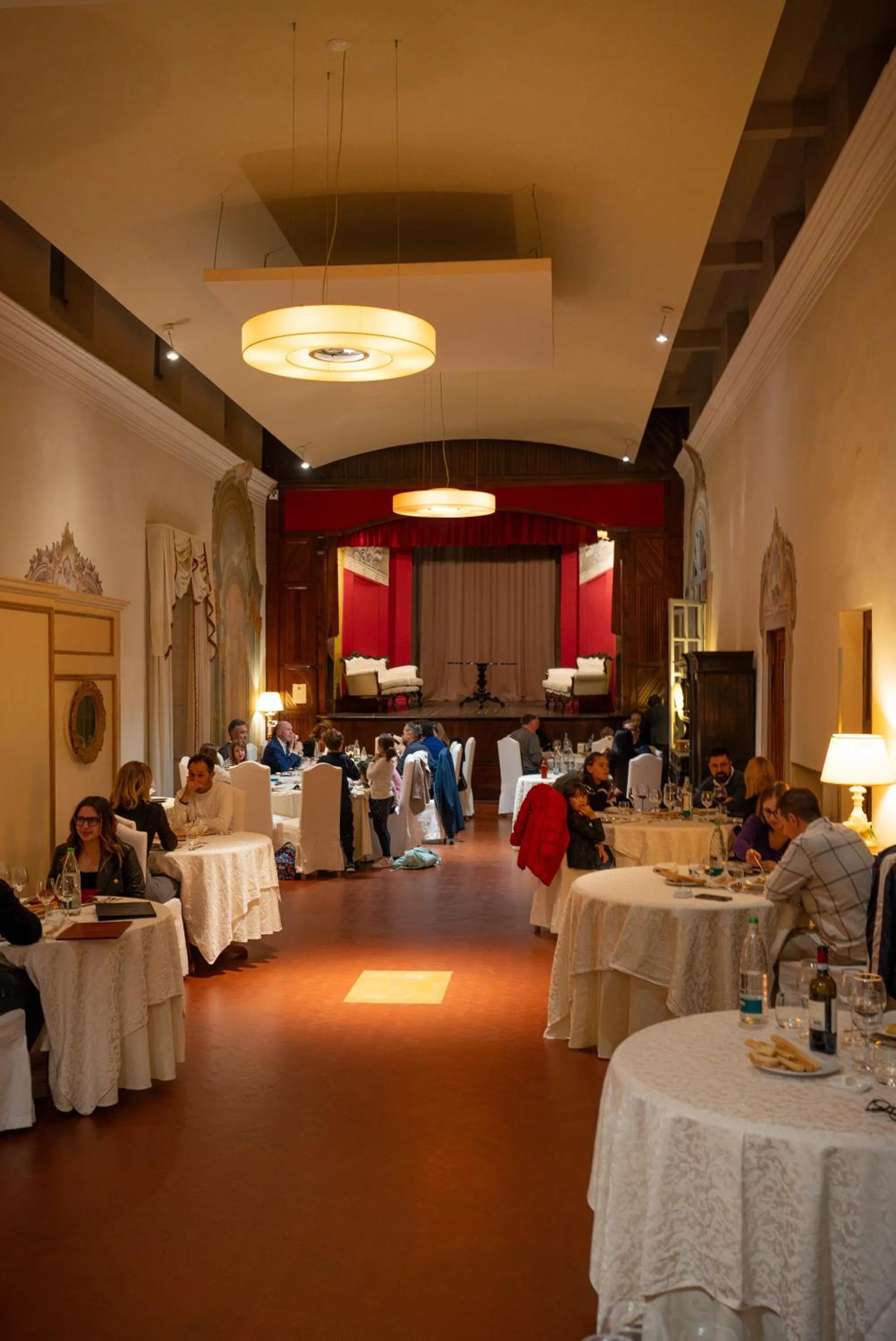 Restaurant/places to eat in Hotel I Somaschi