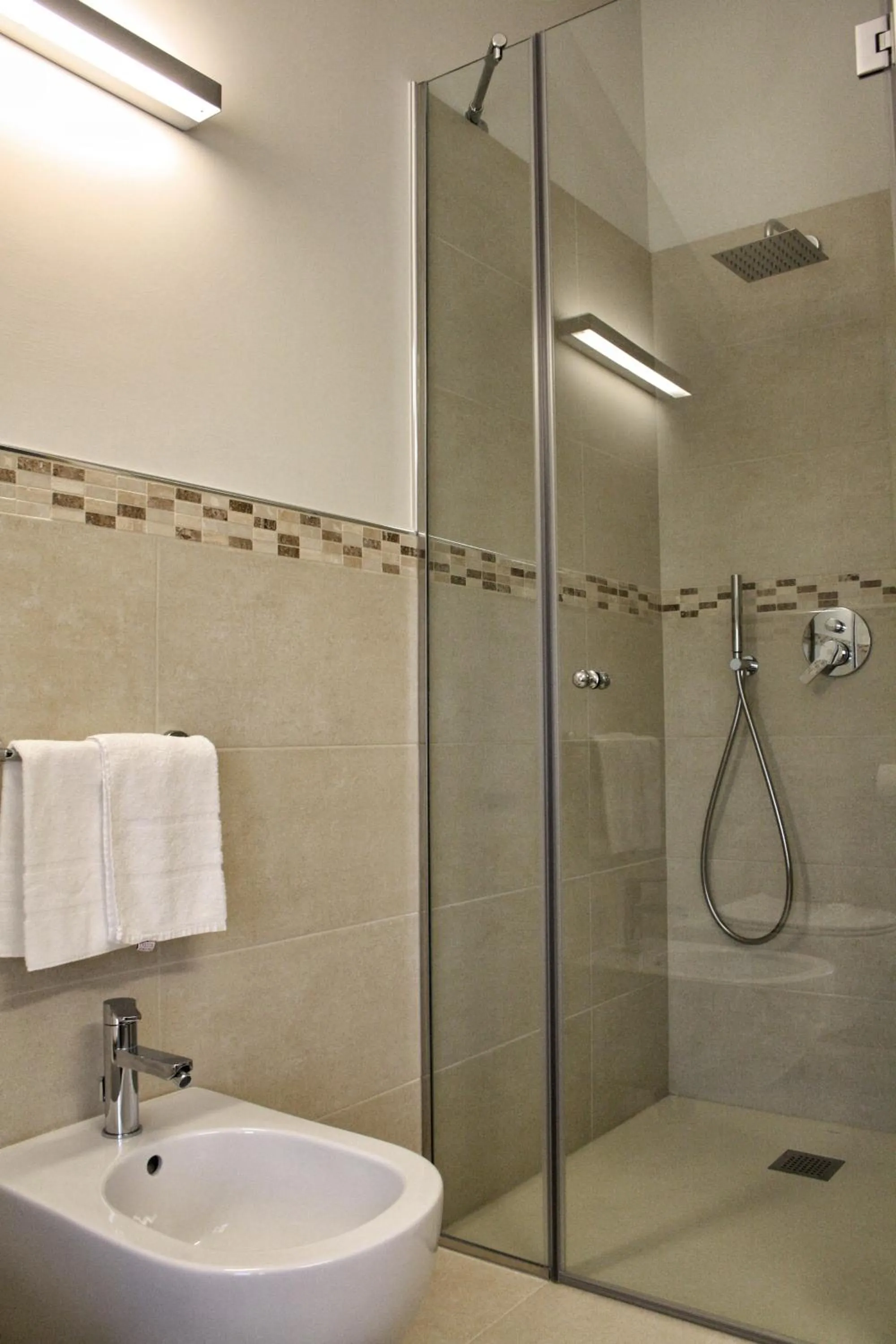 Shower in B&B Fior Di Farine