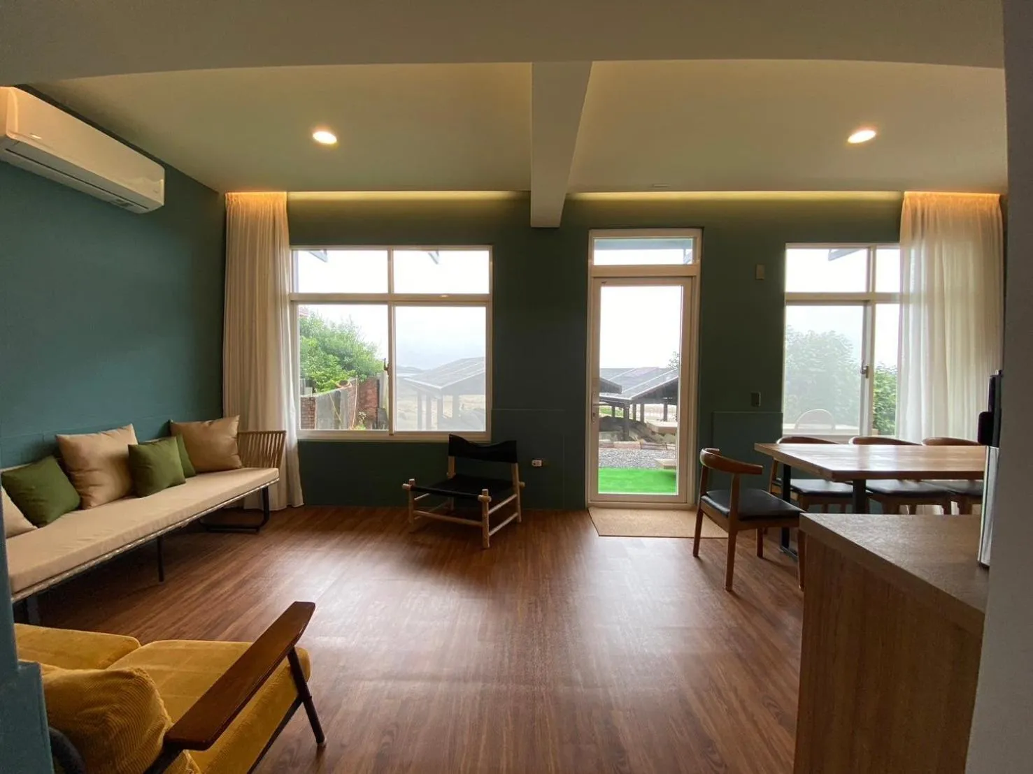 Property building in Chill Chill House