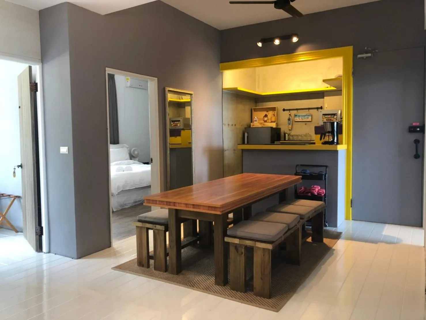 Dining area in Chill Chill House