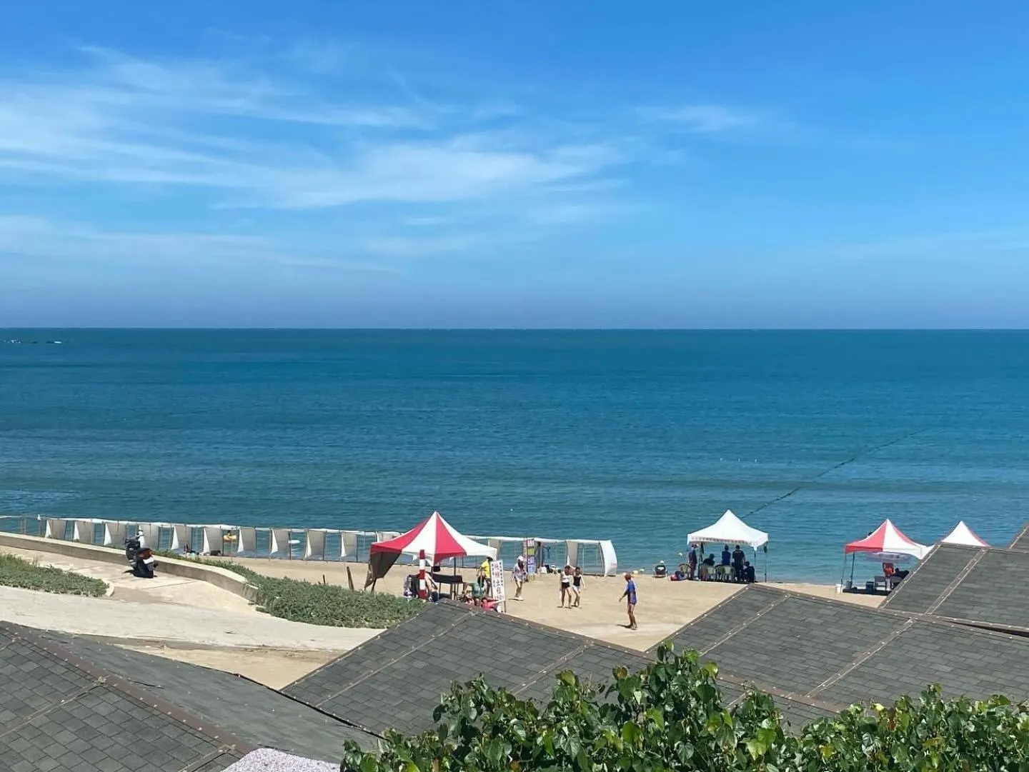 Sea view in Chill Chill House