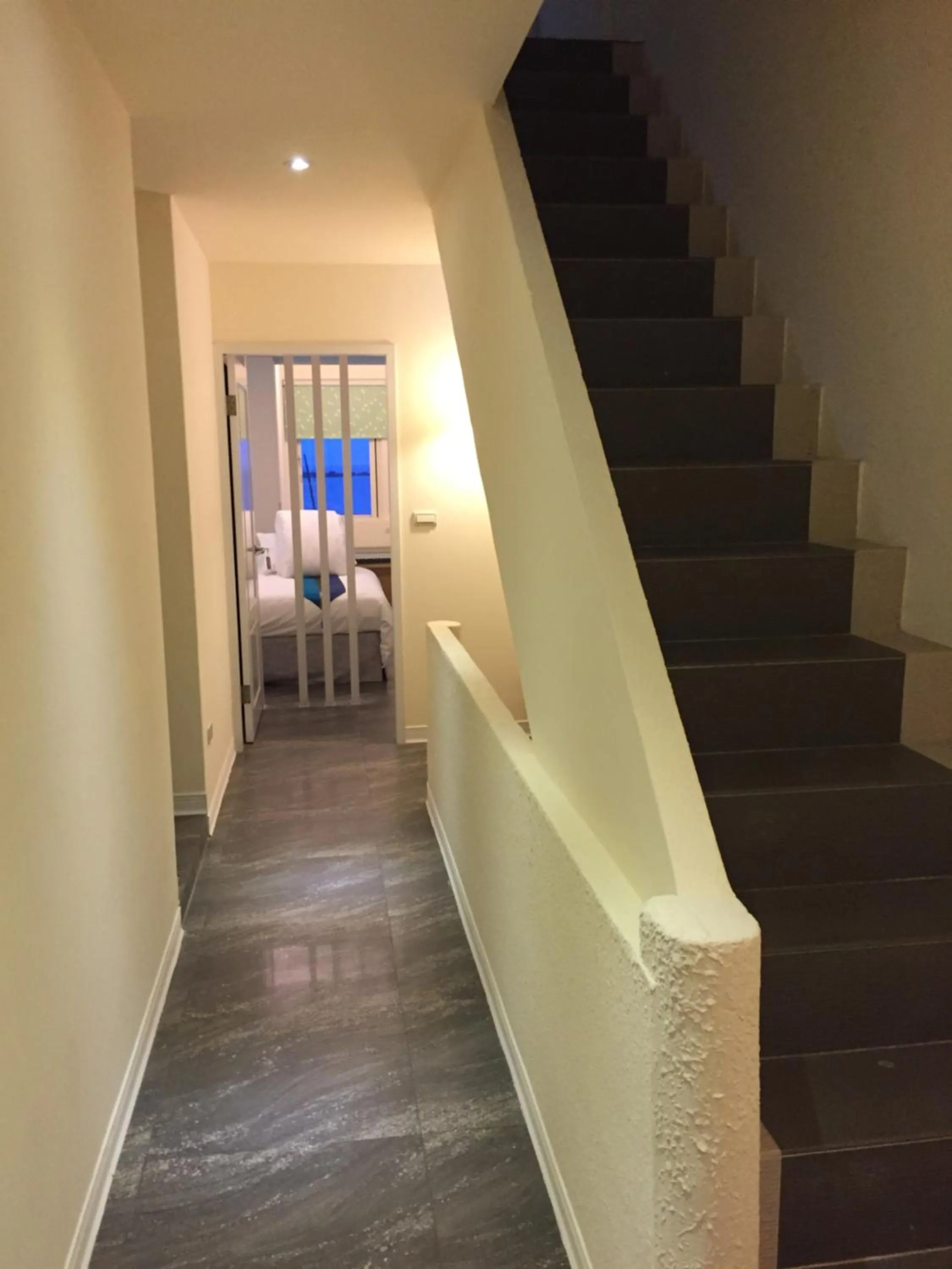 Guests in Chill Chill House