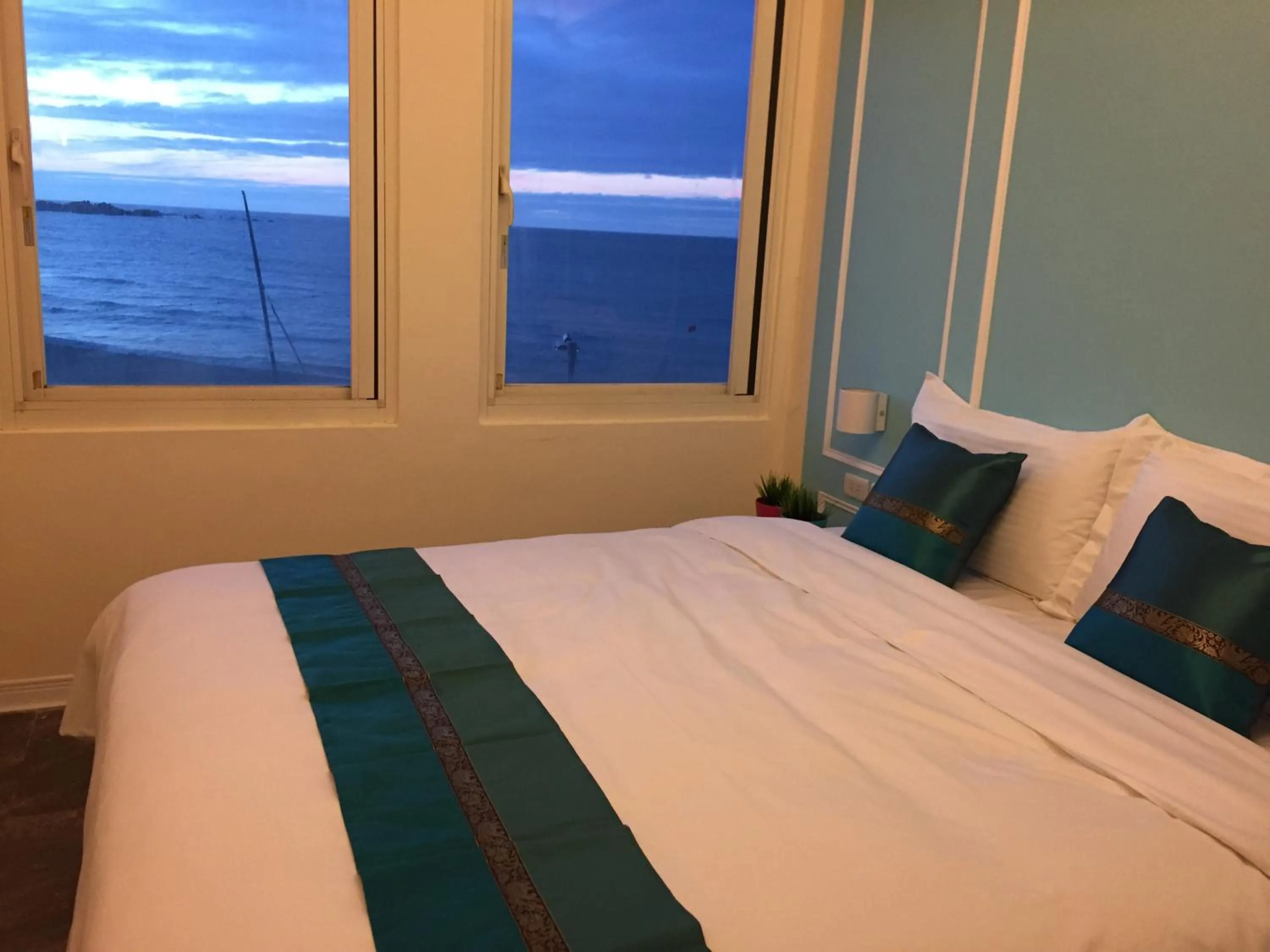 Bed in Chill Chill House