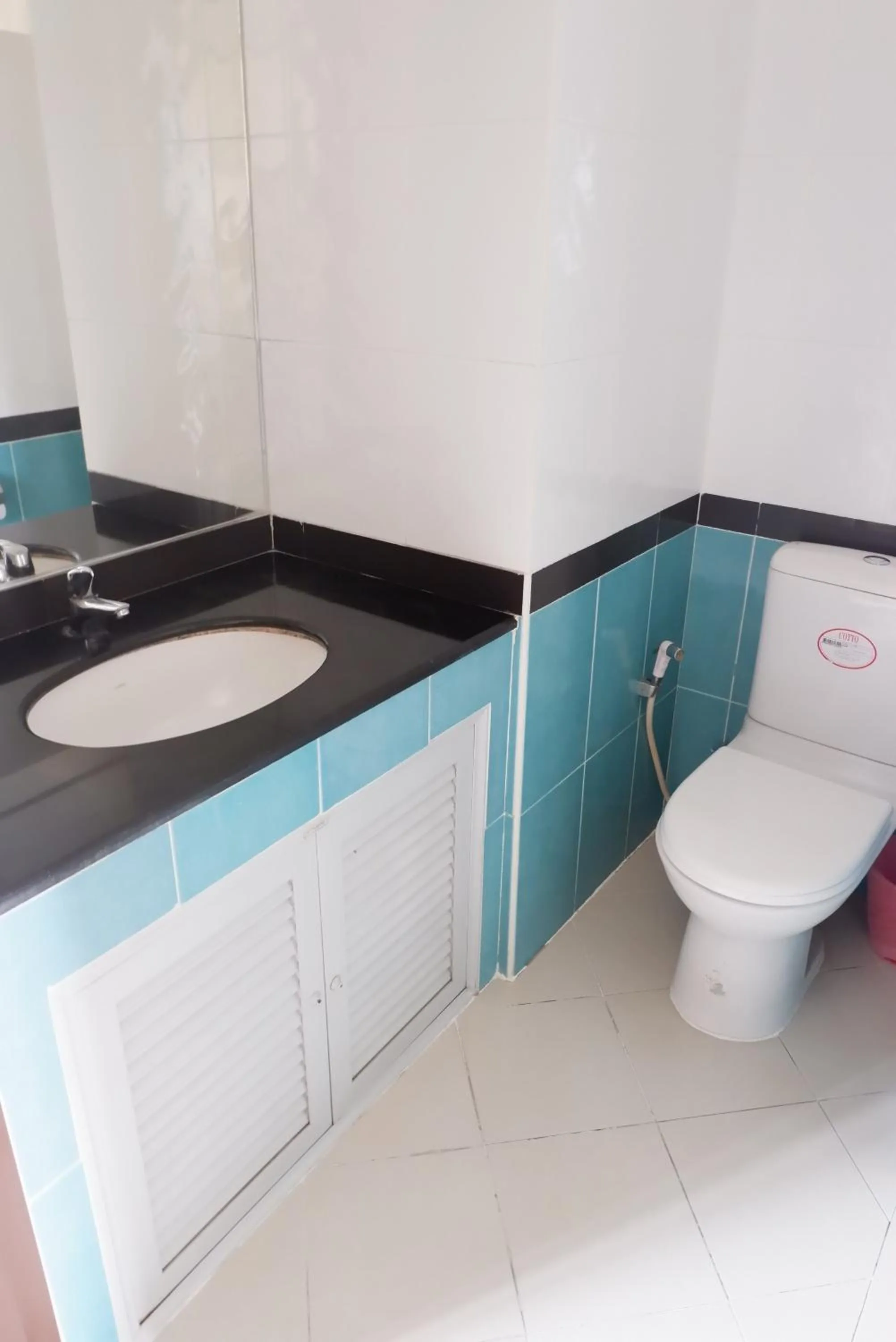 Bed in Auychai Grand Hotel