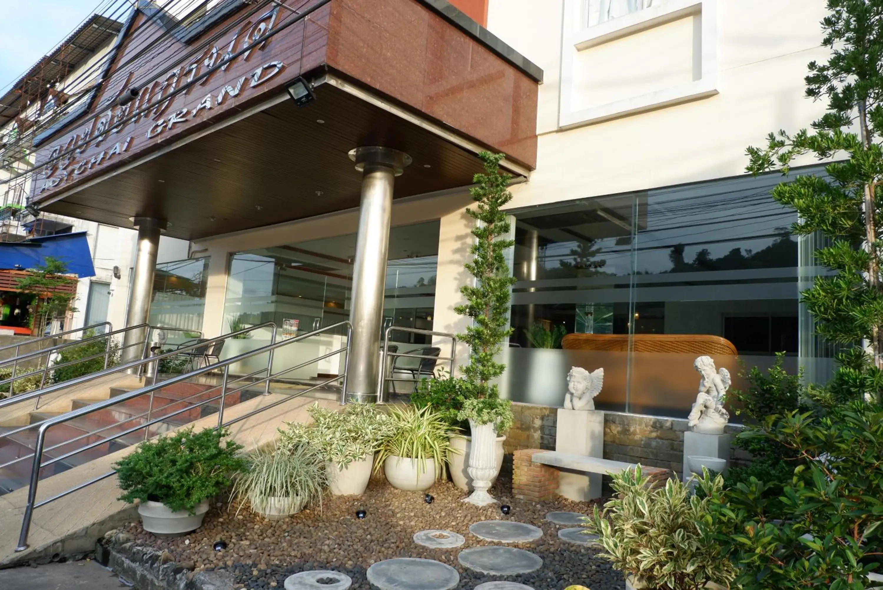 Auychai Grand Hotel Auychai Grand Hotel