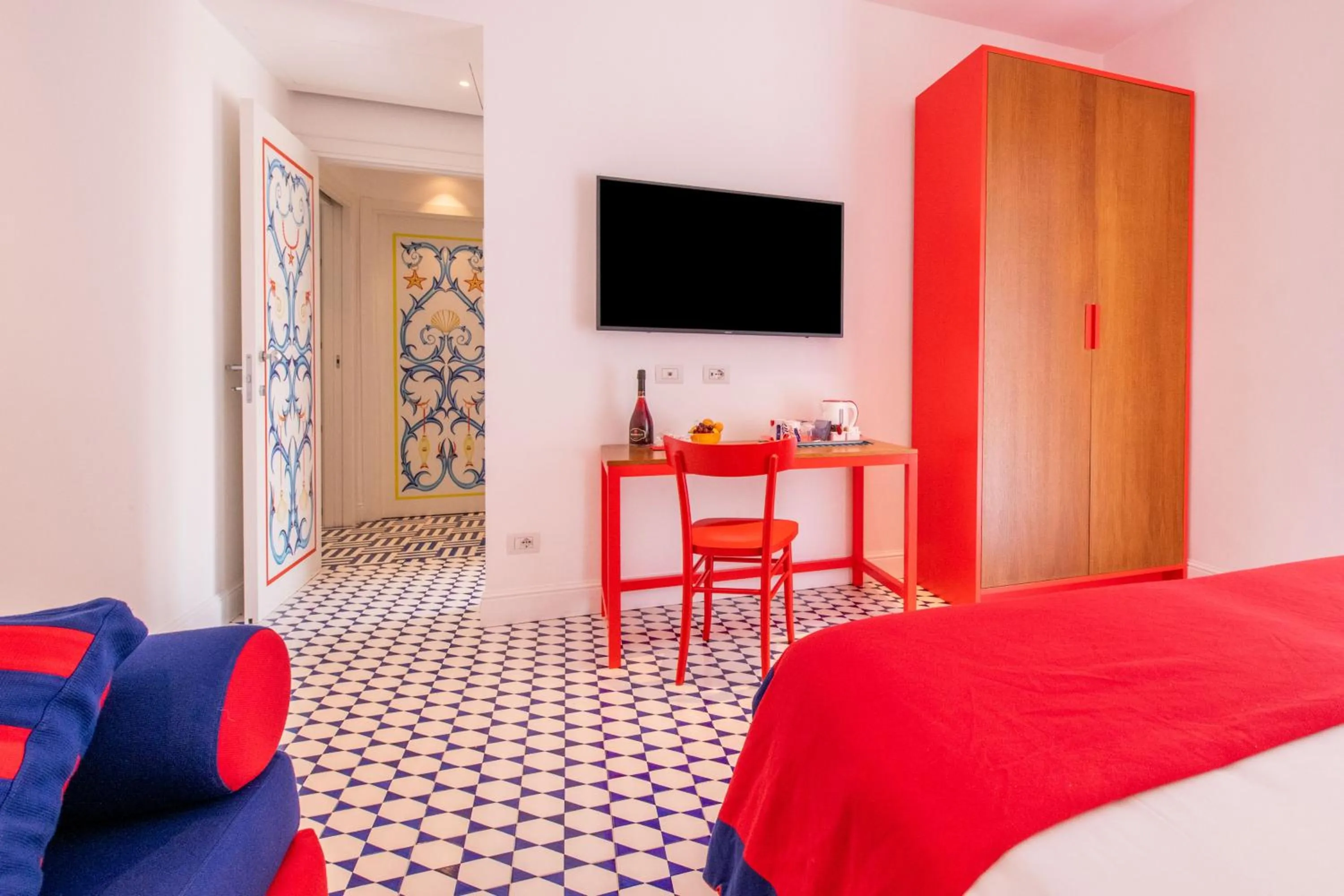 Photo of the whole room, Bed in Maison Lauren