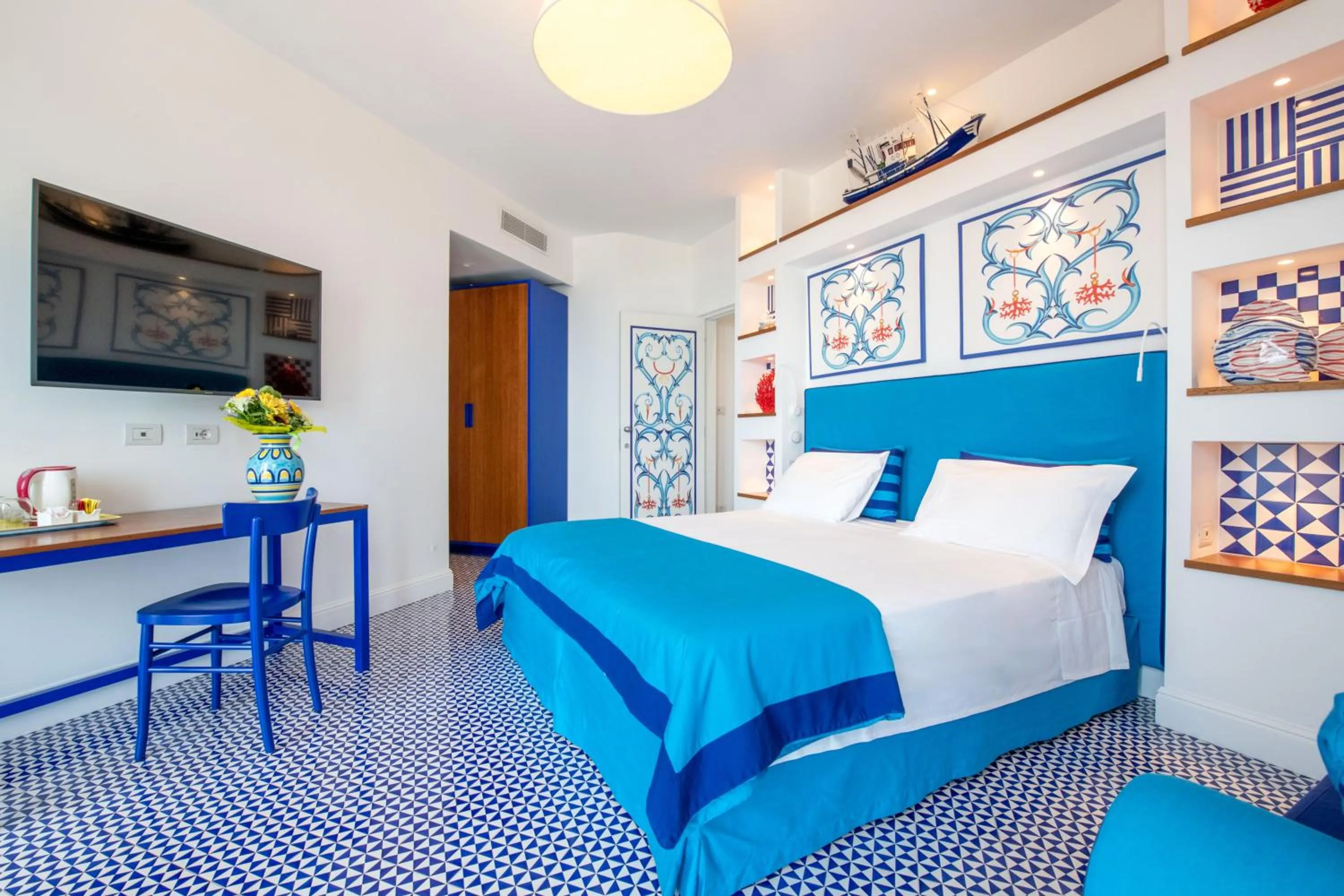 Photo of the whole room, Bed in Maison Lauren