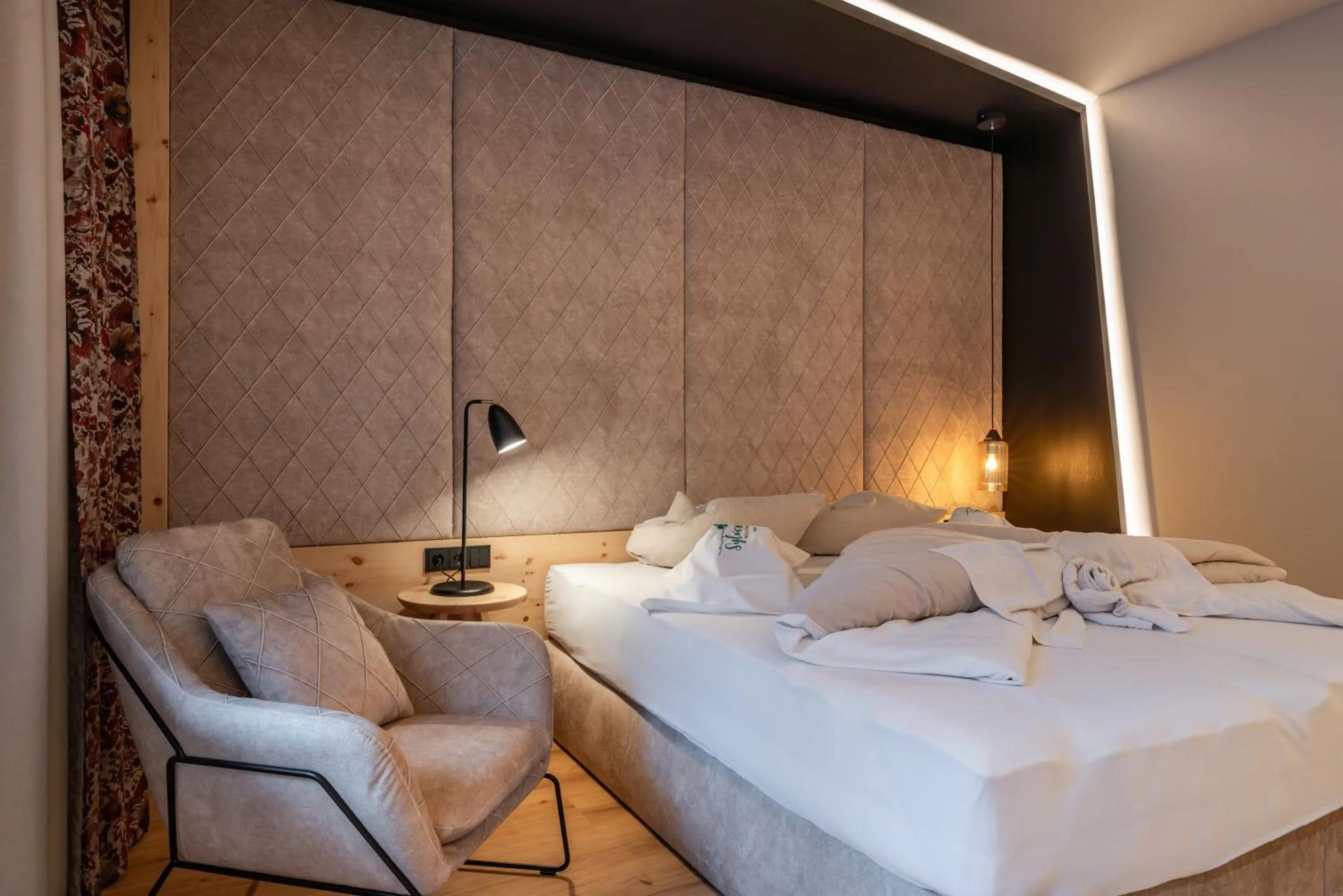 Bed in Sylvana's Wohlfühl Hotel