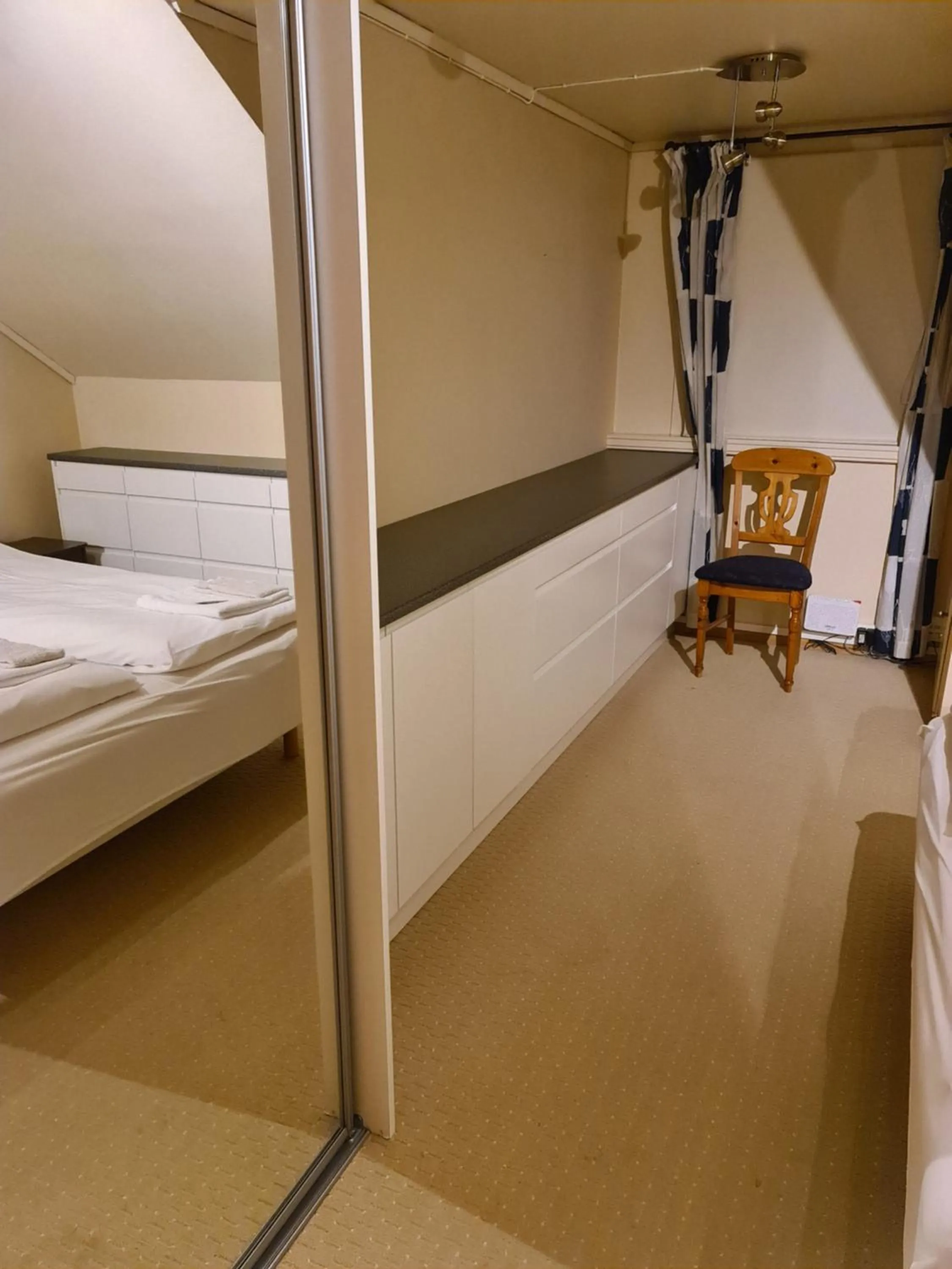 Bed in Skeisvang Gjestgiveri