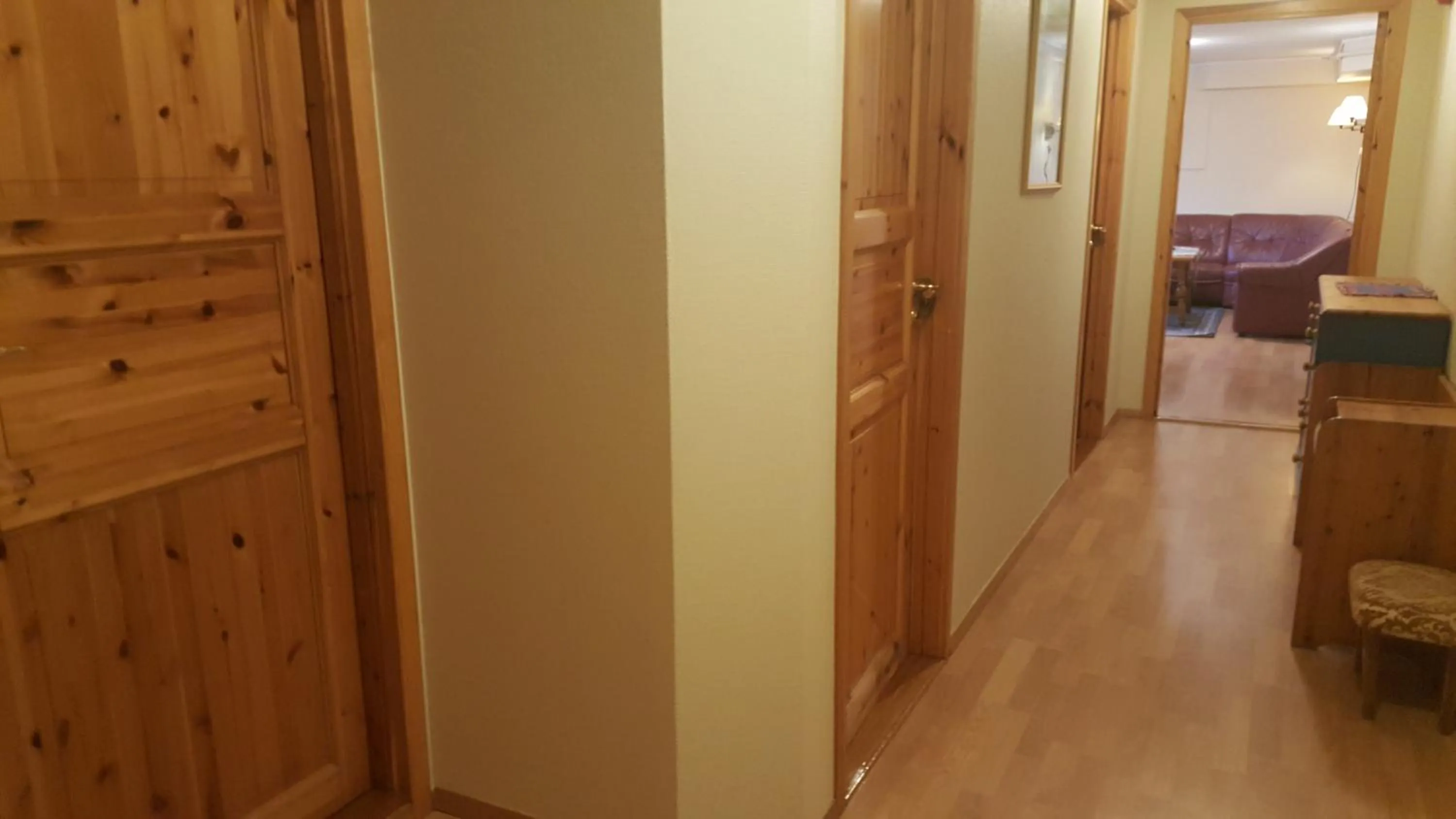 Lobby or reception, Bed in Skeisvang Gjestgiveri