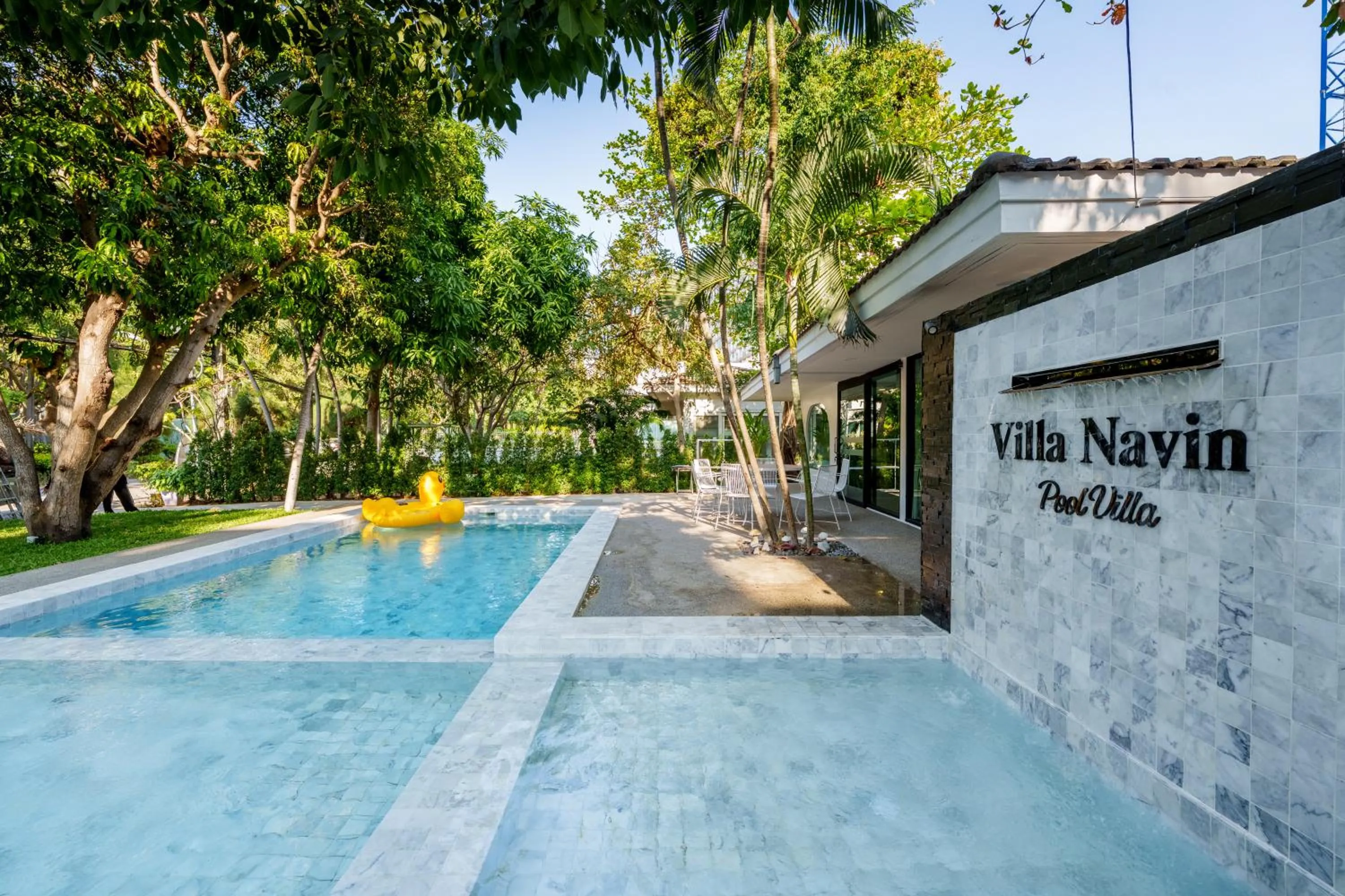 Property building in Villa Navin Premiere Pool Villa