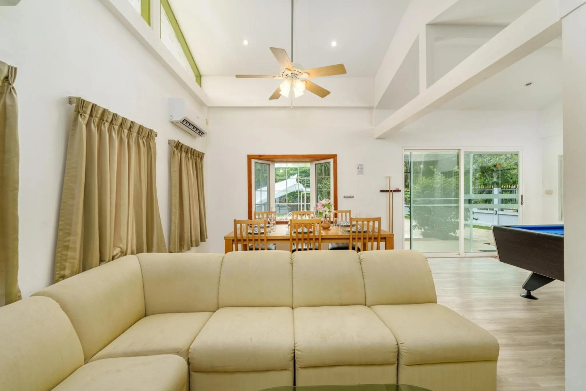 Living room in Villa Navin Premiere Pool Villa