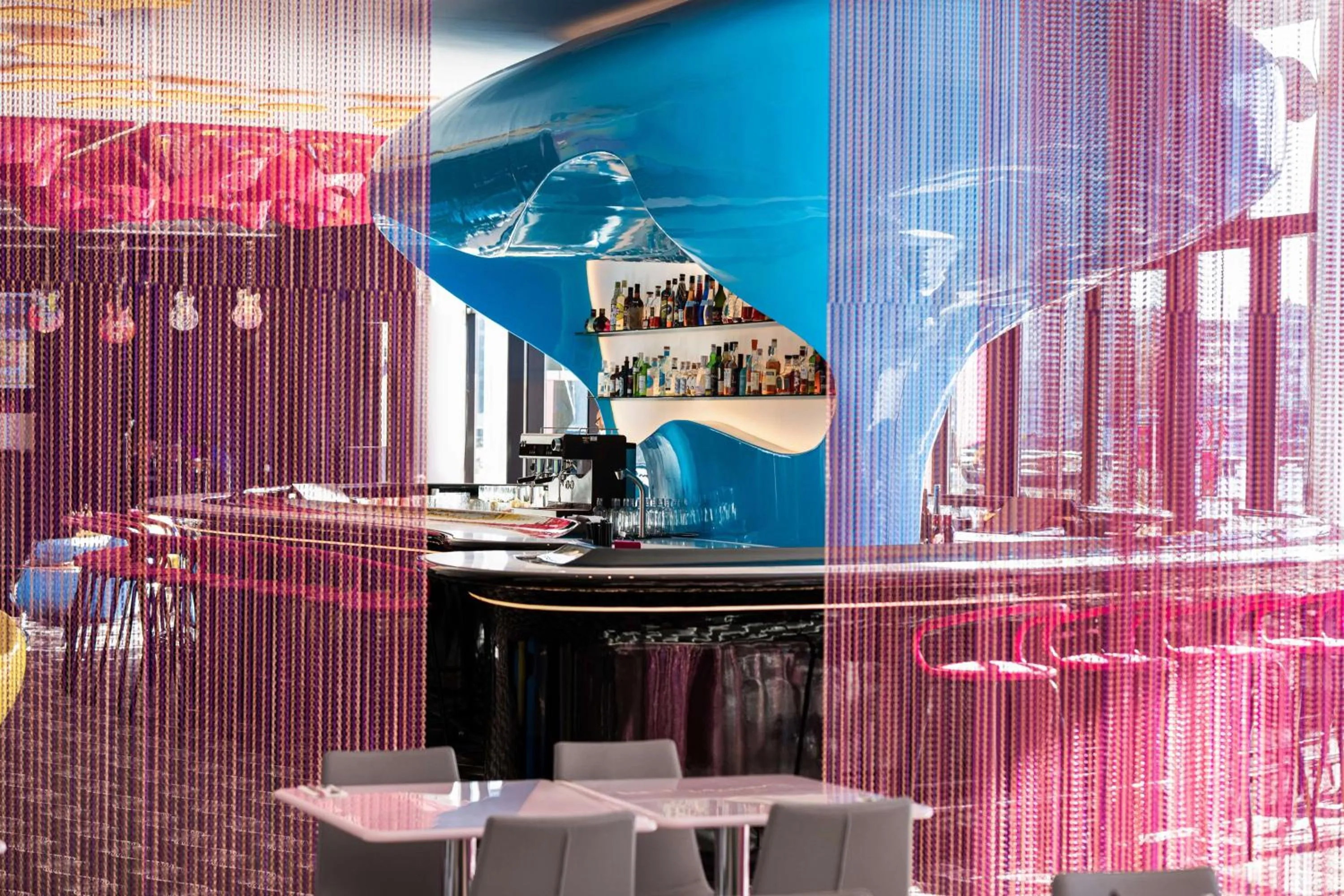 Lounge or bar in nhow Berlin