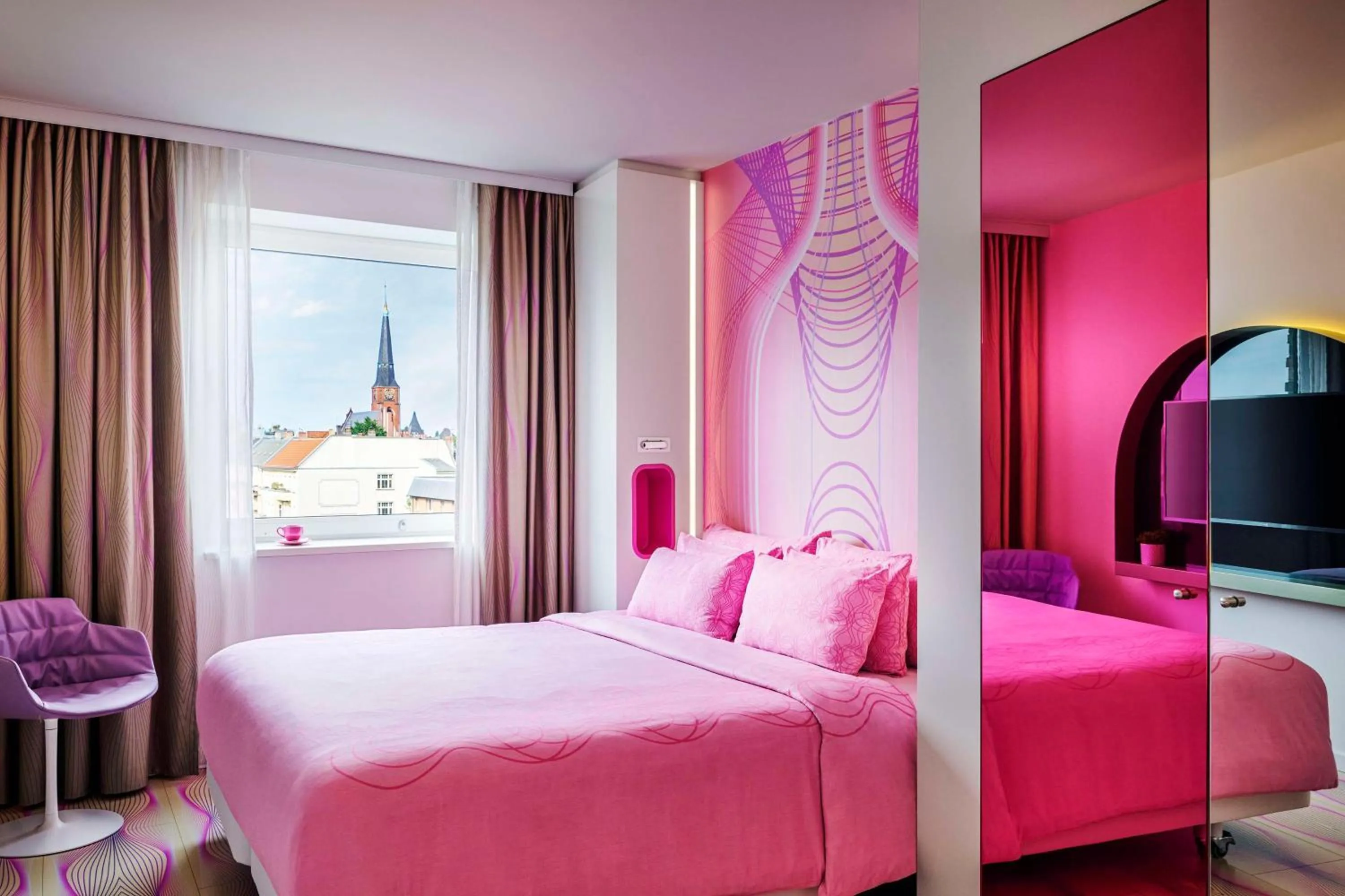 Bedroom, Bed in nhow Berlin