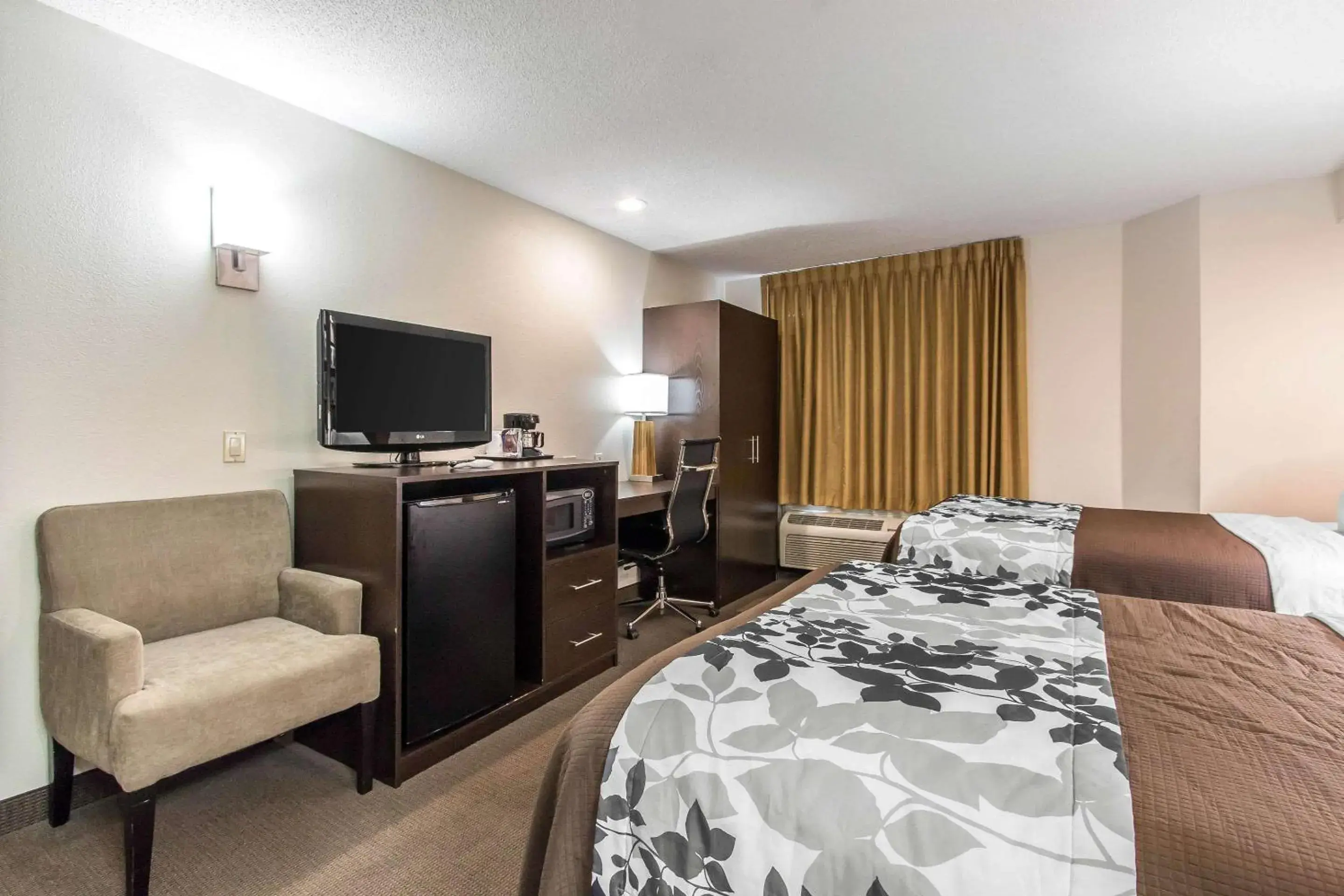 Double Room with Two Double Beds - Non-Smoking in Sleep Inn Nashville near Percy Priest Lake Double Room with Two Double Beds - Non-Smoking in Sleep Inn Nashville near Percy Priest Lake