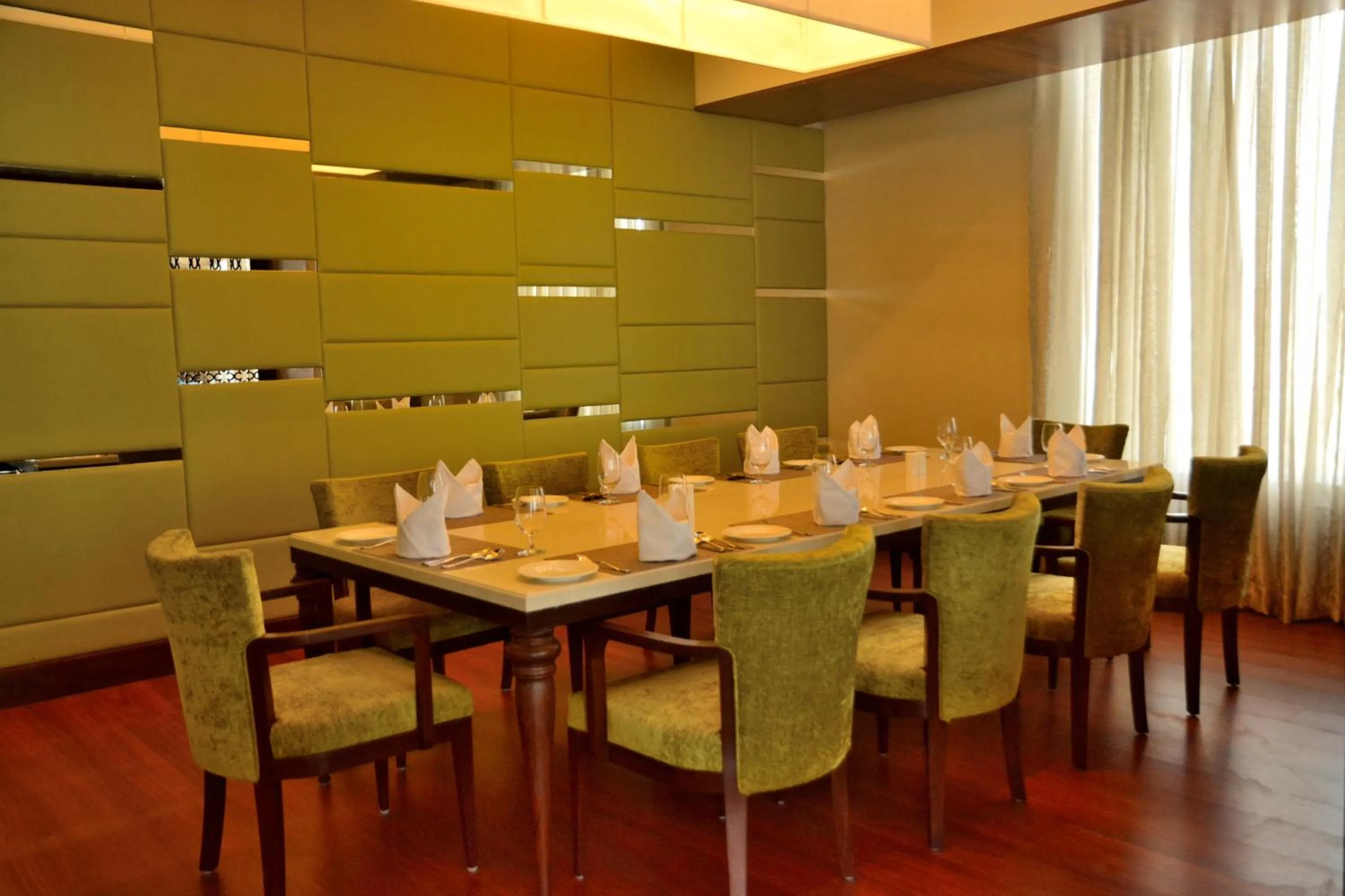 Meeting/conference room in Country Inn & Suites by Radisson Kota