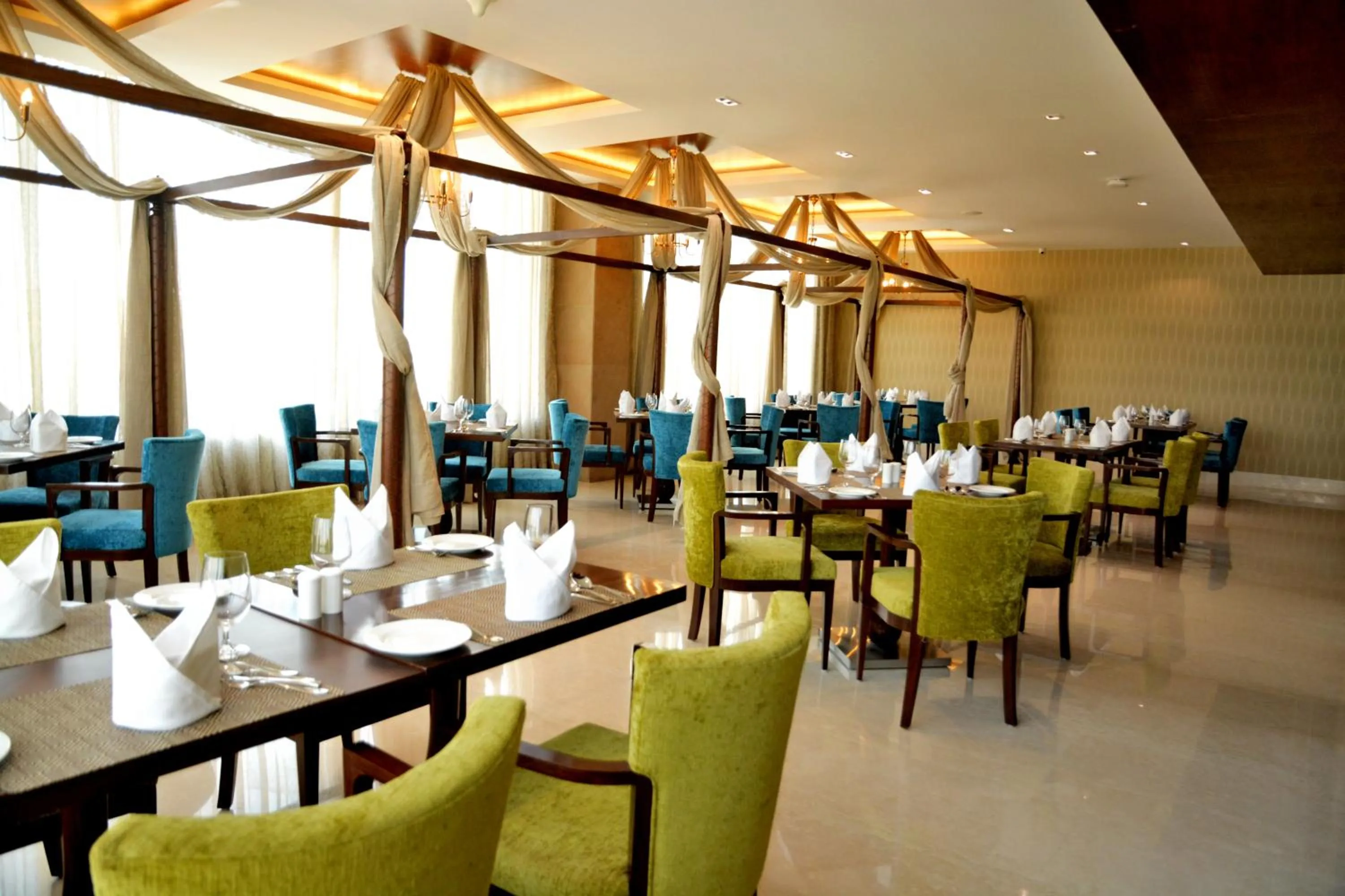 Restaurant/places to eat in Country Inn & Suites by Radisson Kota