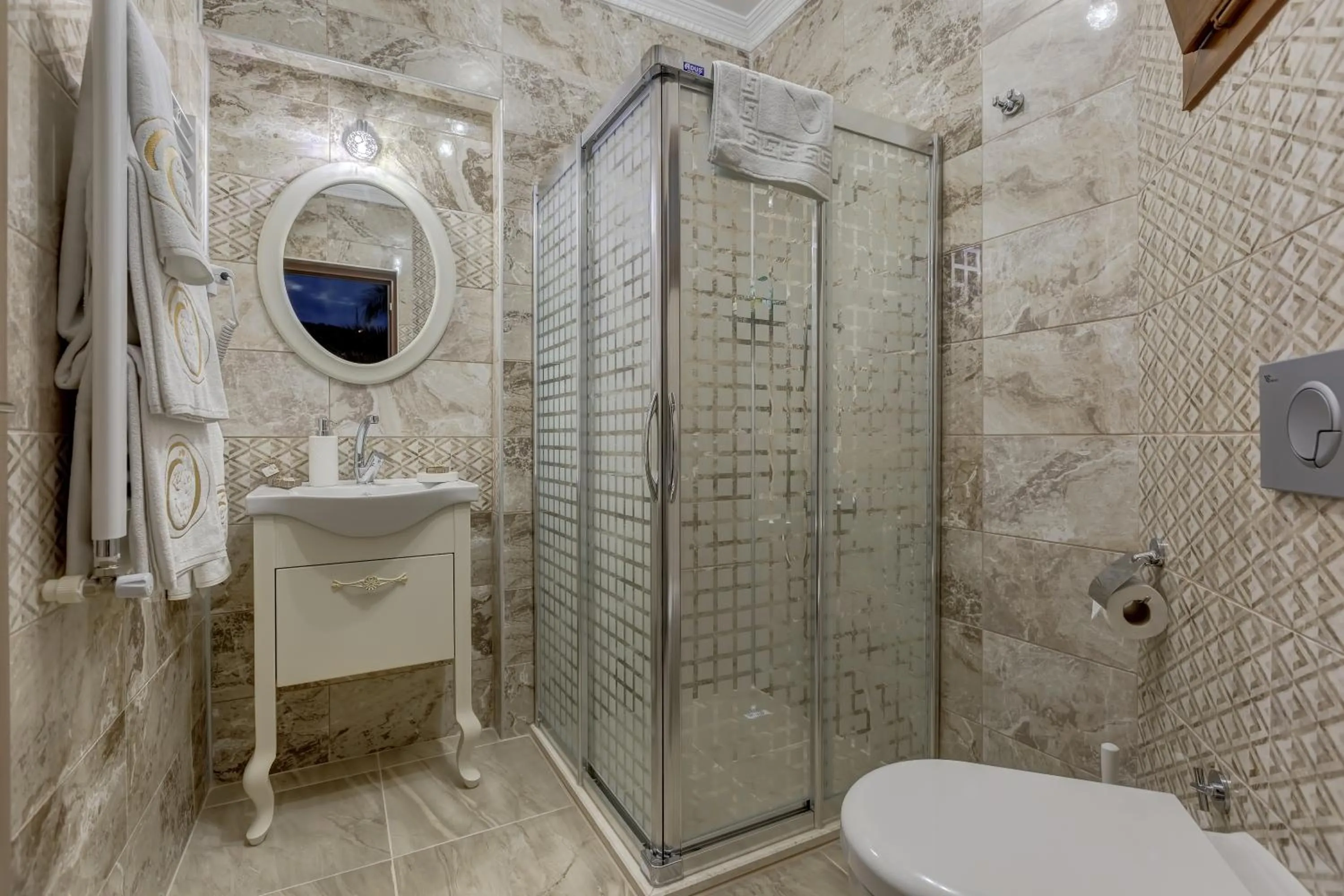 Shower in Cunda Özerbey Konağı