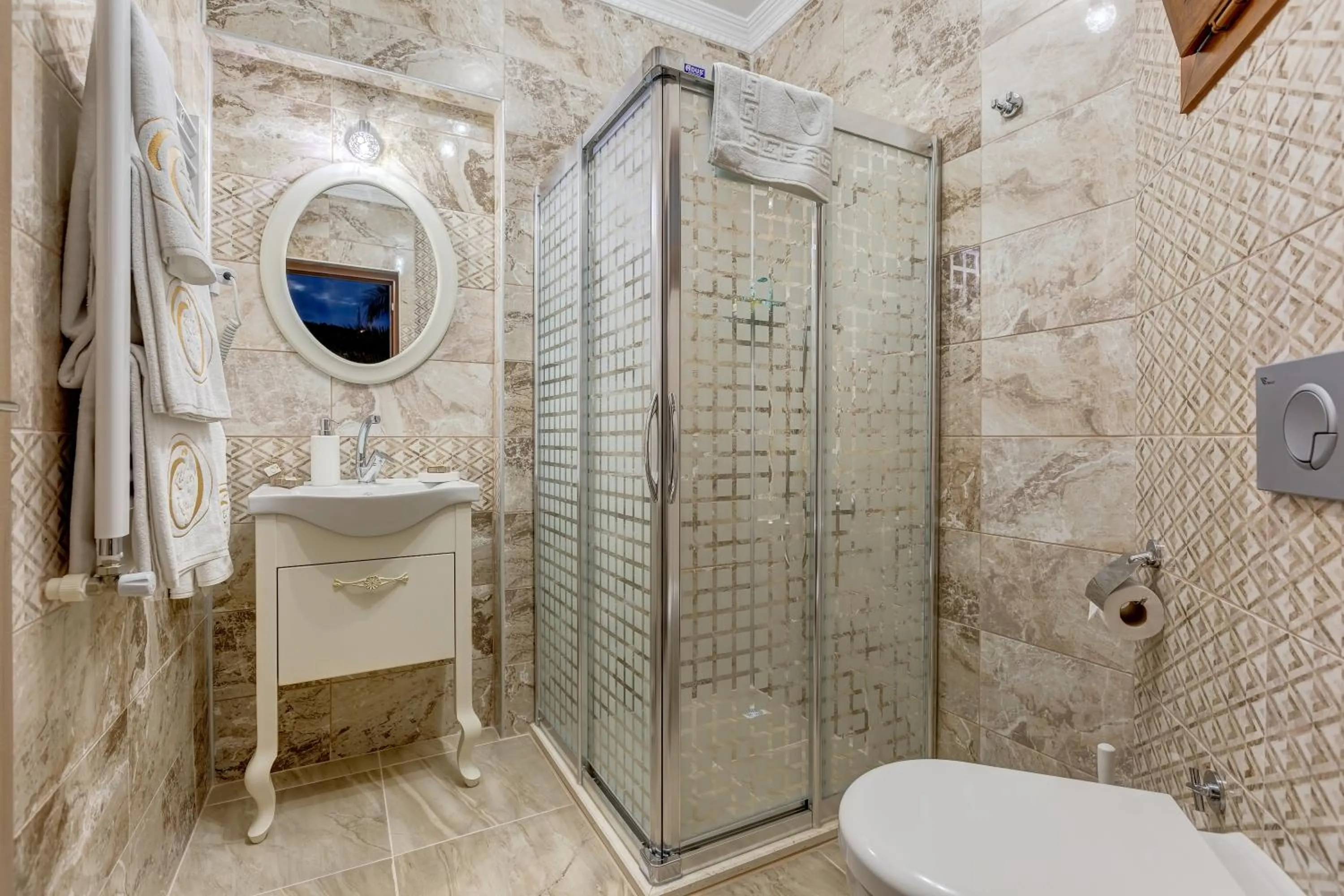 Shower in Cunda Özerbey Konağı