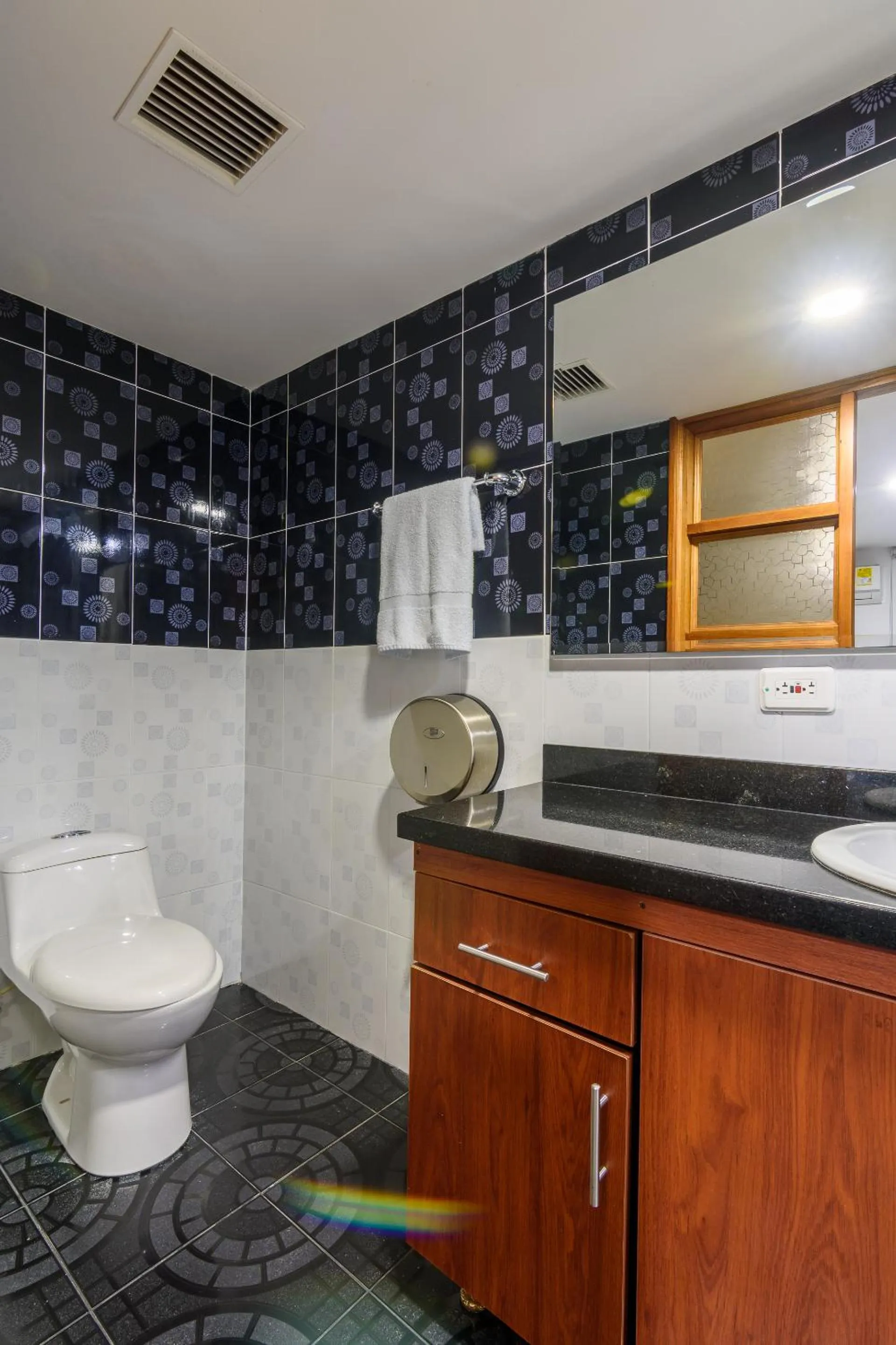 Bathroom in Hotel Med Estadio