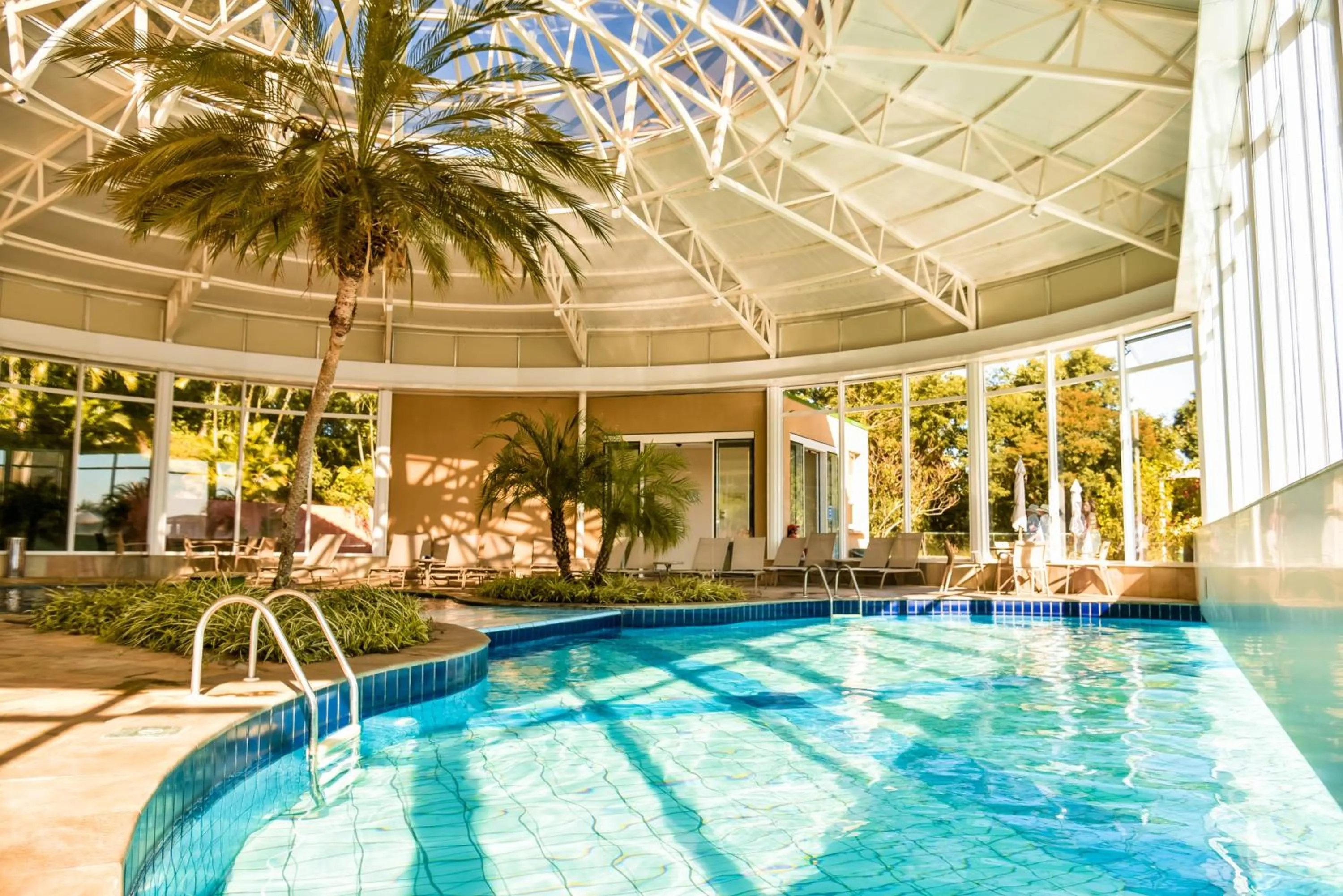 Swimming pool in Bourbon Resort Atibaia