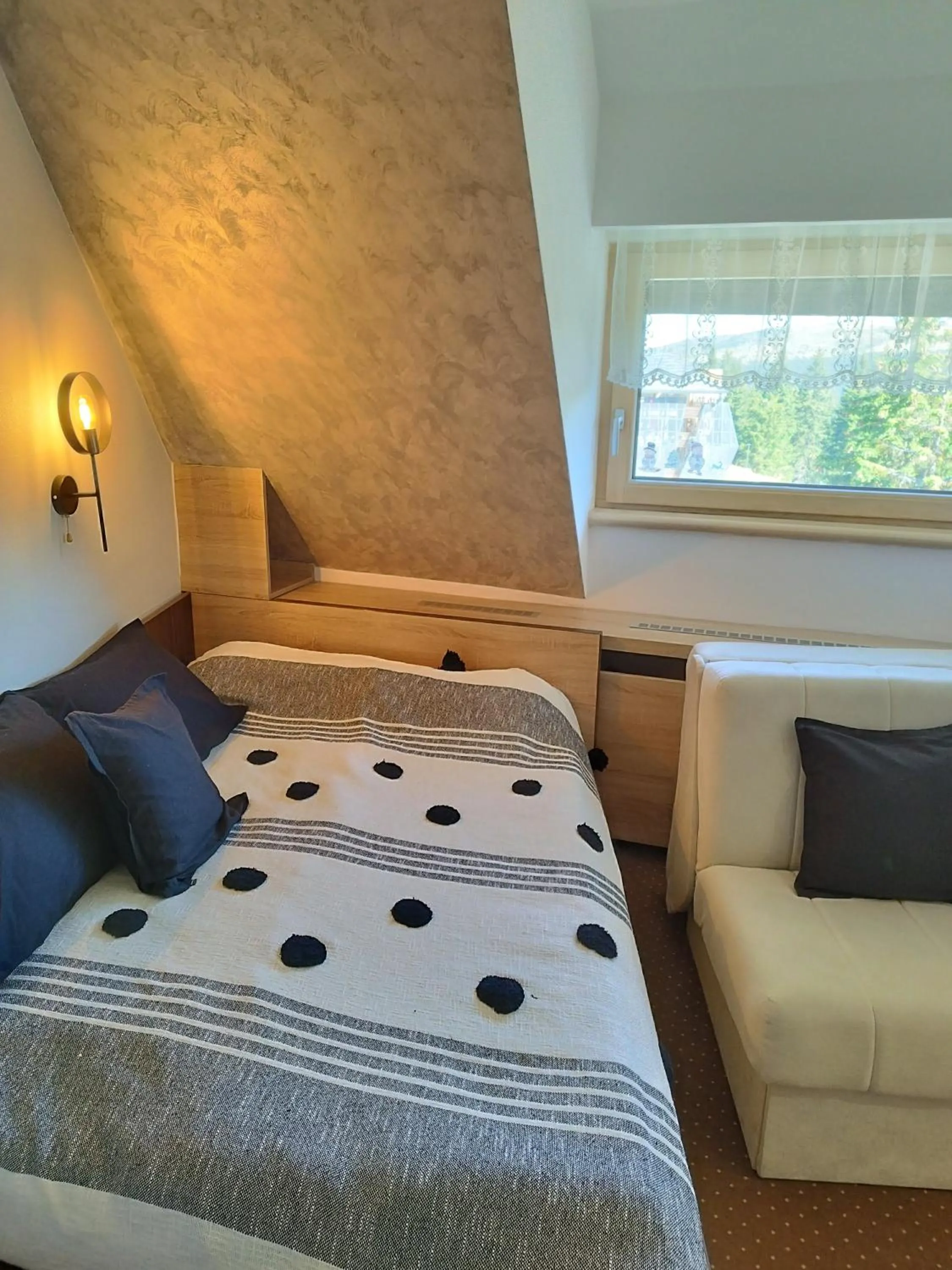 Bed in Apartment Maja Konaci
