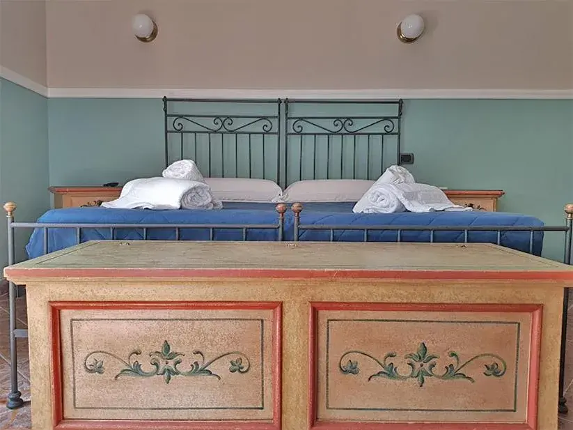 Classic Double or Twin Room in B&B Delle Palme Classic Double or Twin Room in B&B Delle Palme