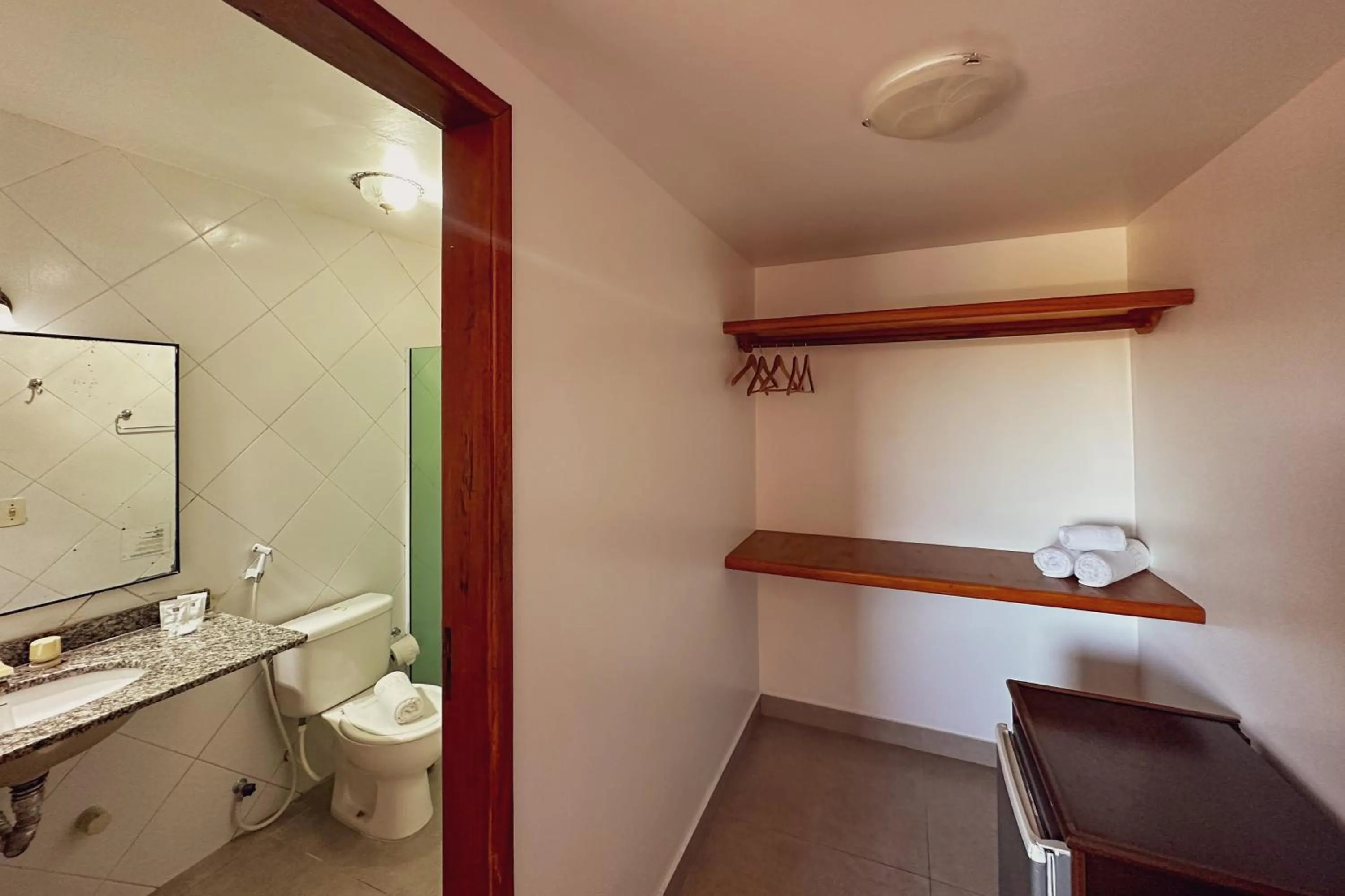 Toilet in Pousada MAR João Fernandes