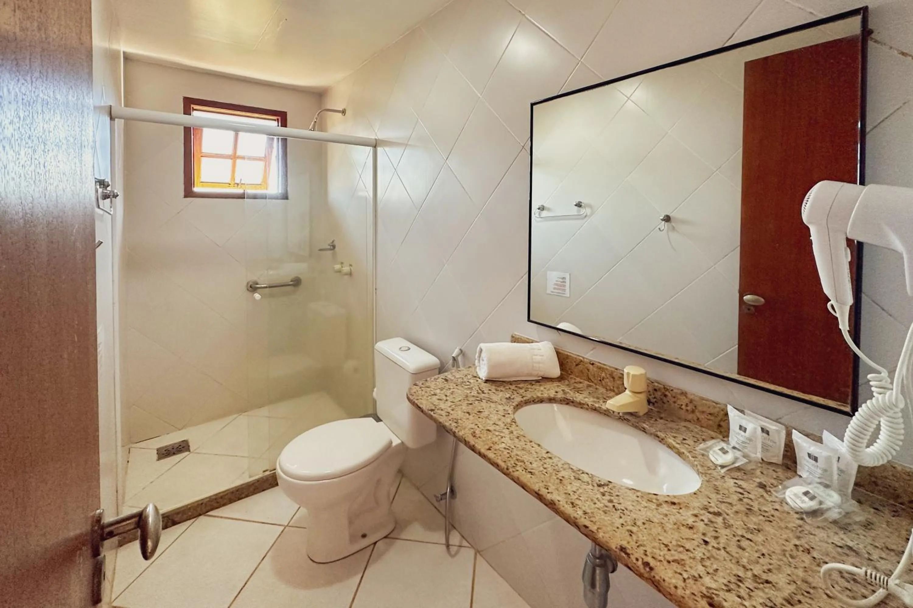 Shower in Pousada MAR João Fernandes