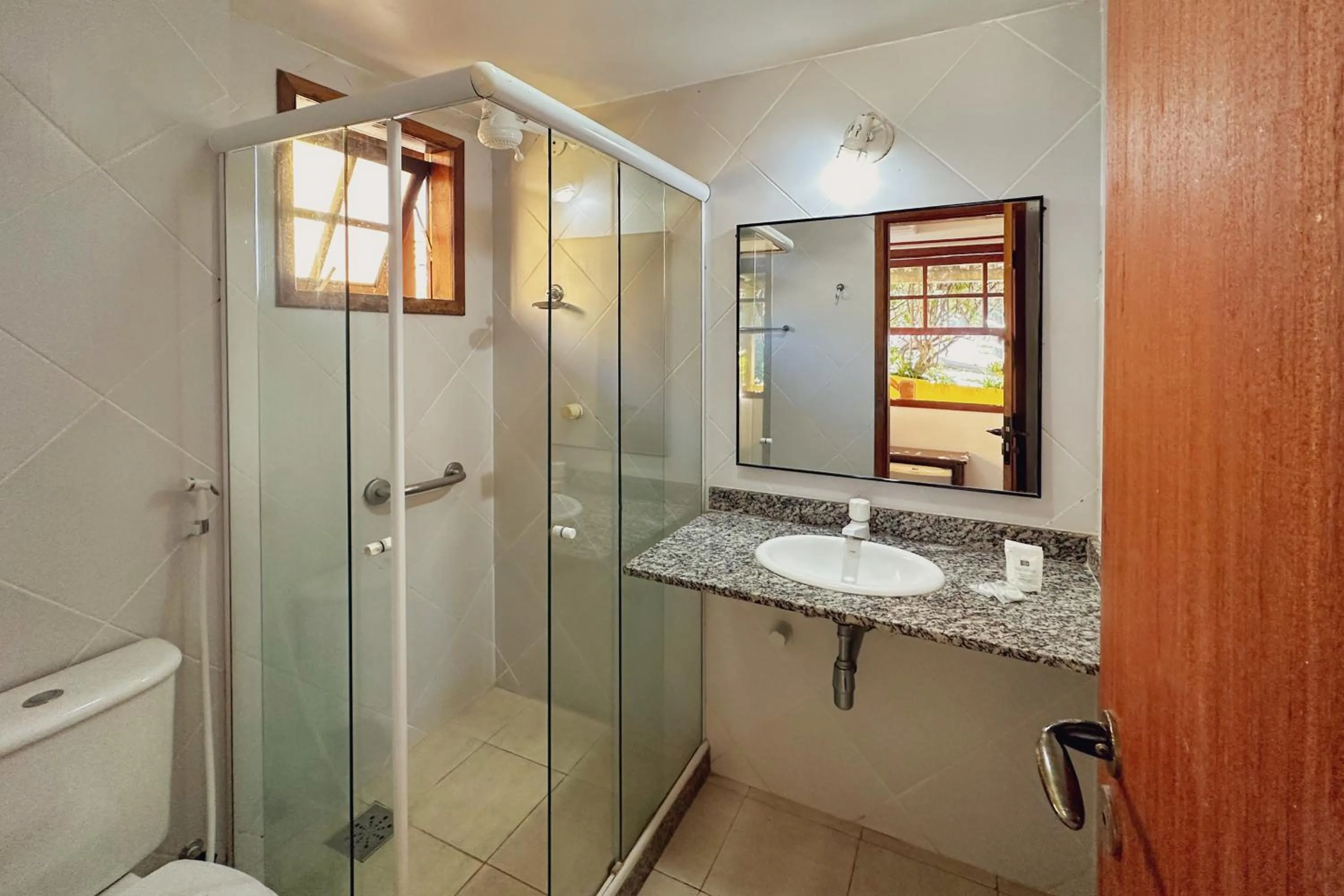 Shower in Pousada MAR João Fernandes