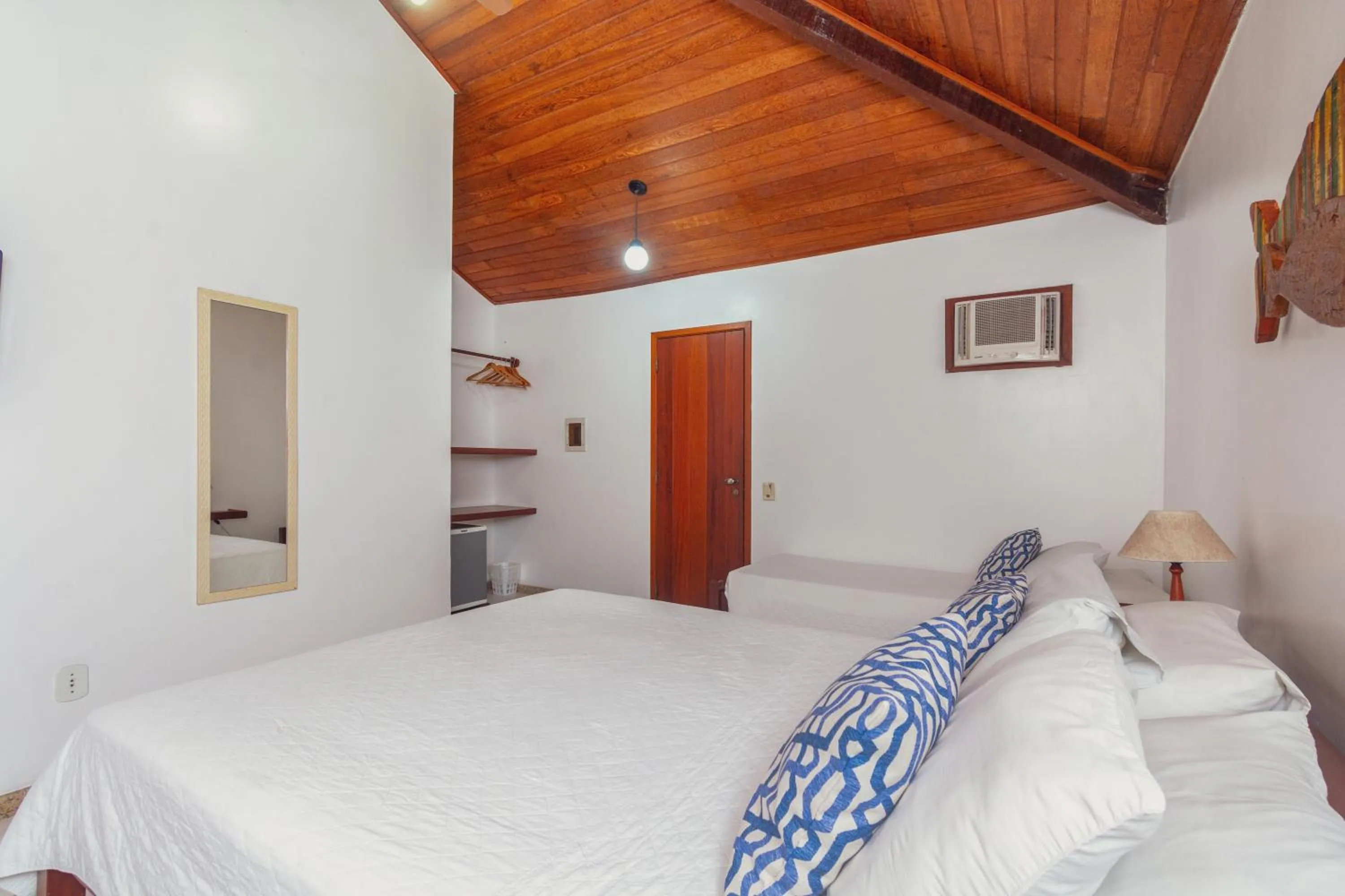 Bed in Pousada MAR João Fernandes