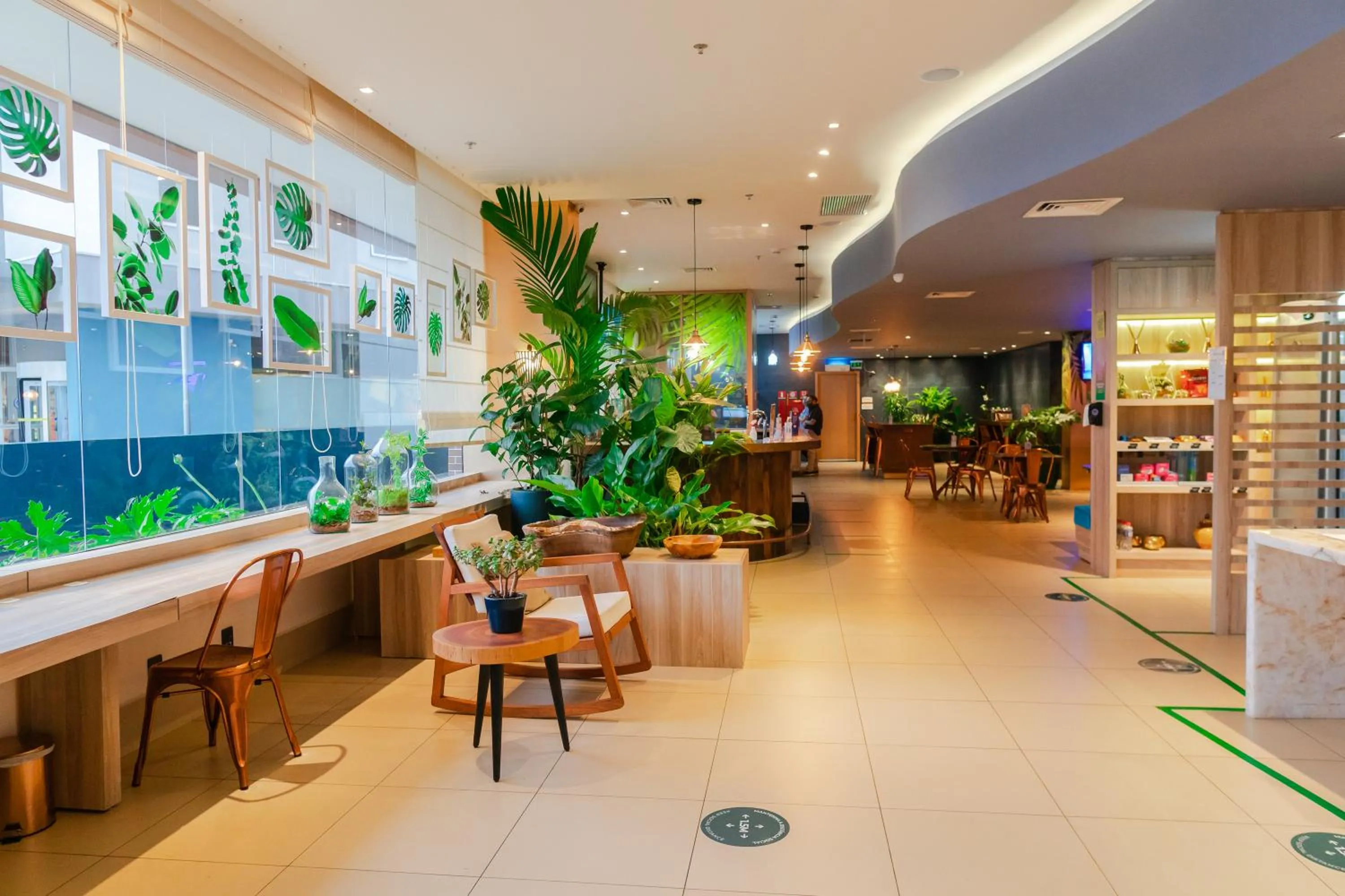 Lobby or reception in ibis Styles Curitiba Aeroporto