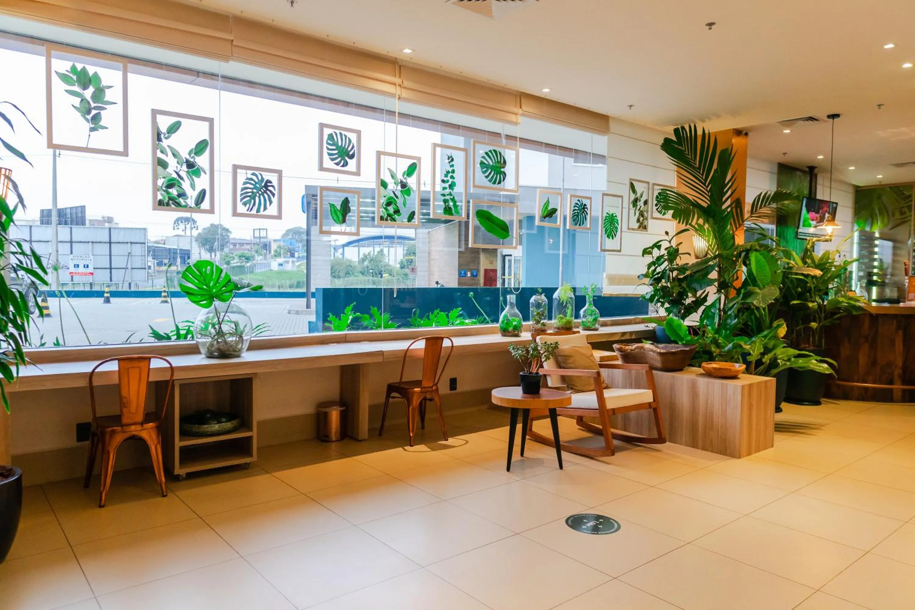 Lobby or reception in ibis Styles Curitiba Aeroporto