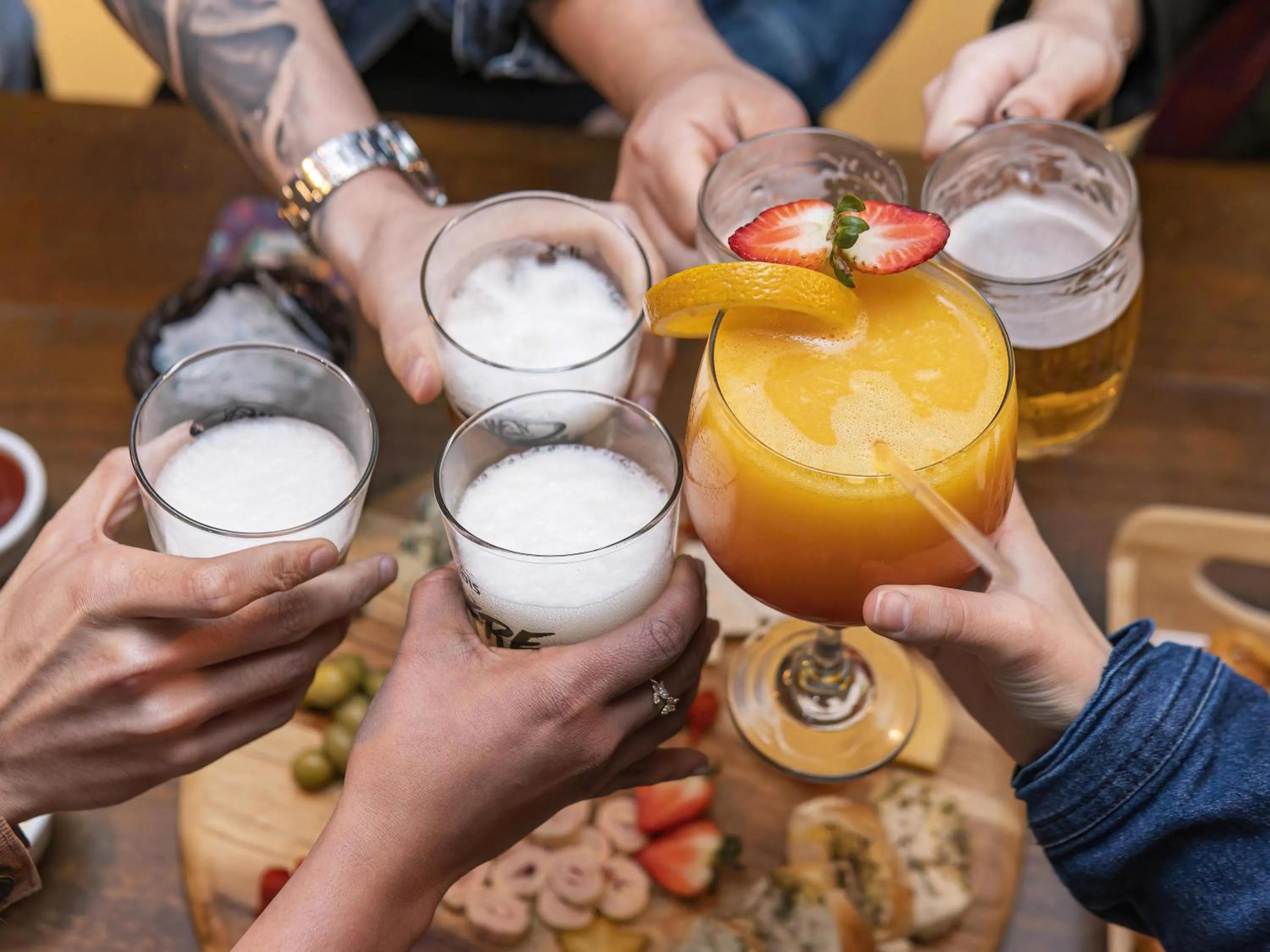 Lounge or bar in ibis Styles Curitiba Aeroporto