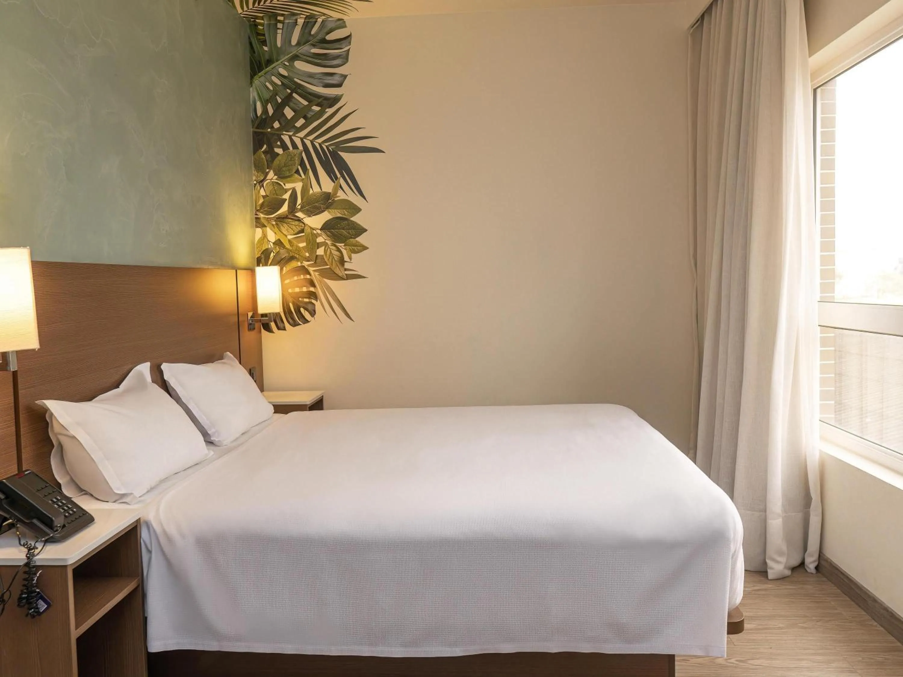 Bedroom, Bed in ibis Styles Curitiba Aeroporto